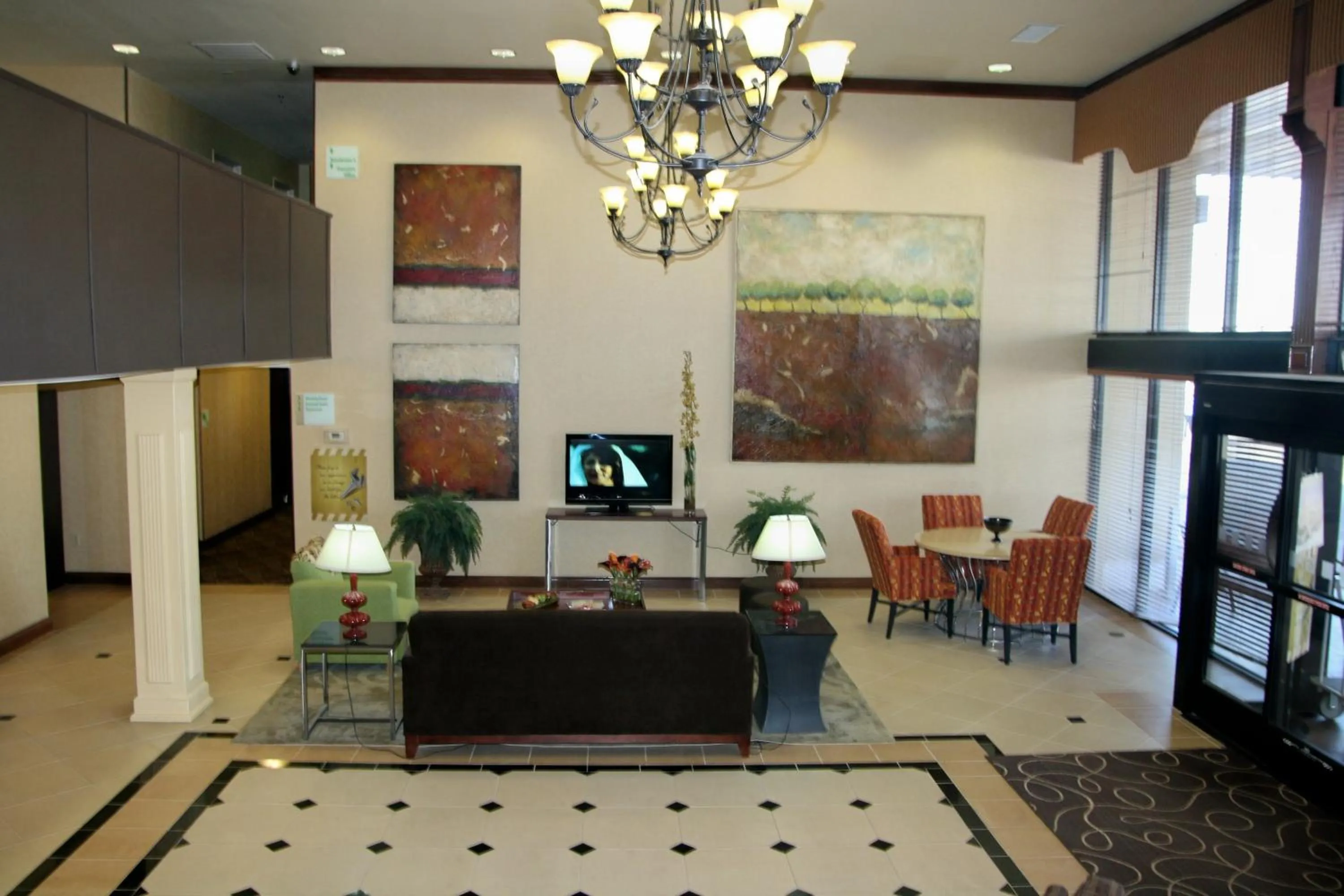 Property building in Holiday Inn Blytheville by IHG