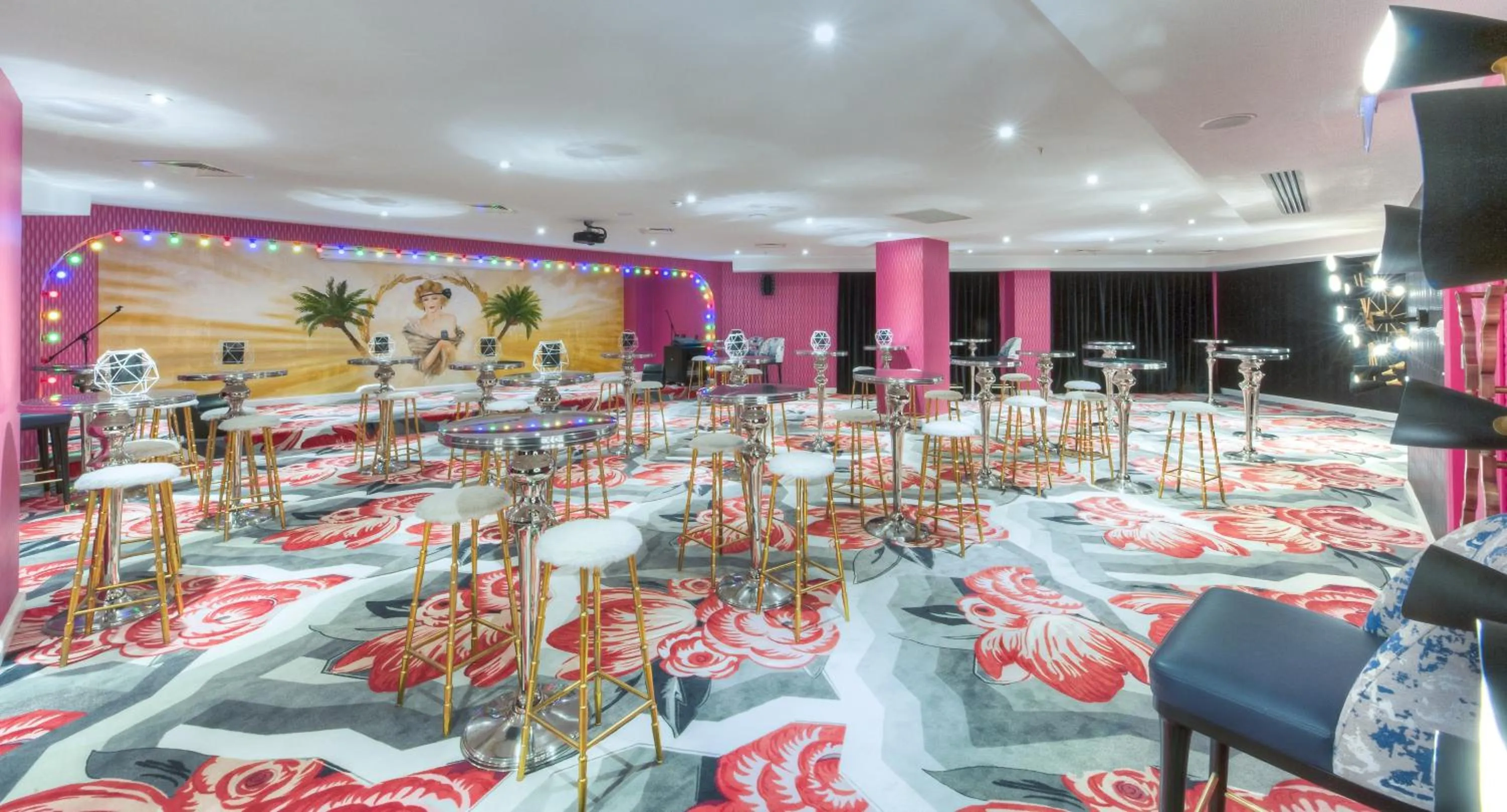 Karaoke in Granada Luxury Belek - Family Kids Concept