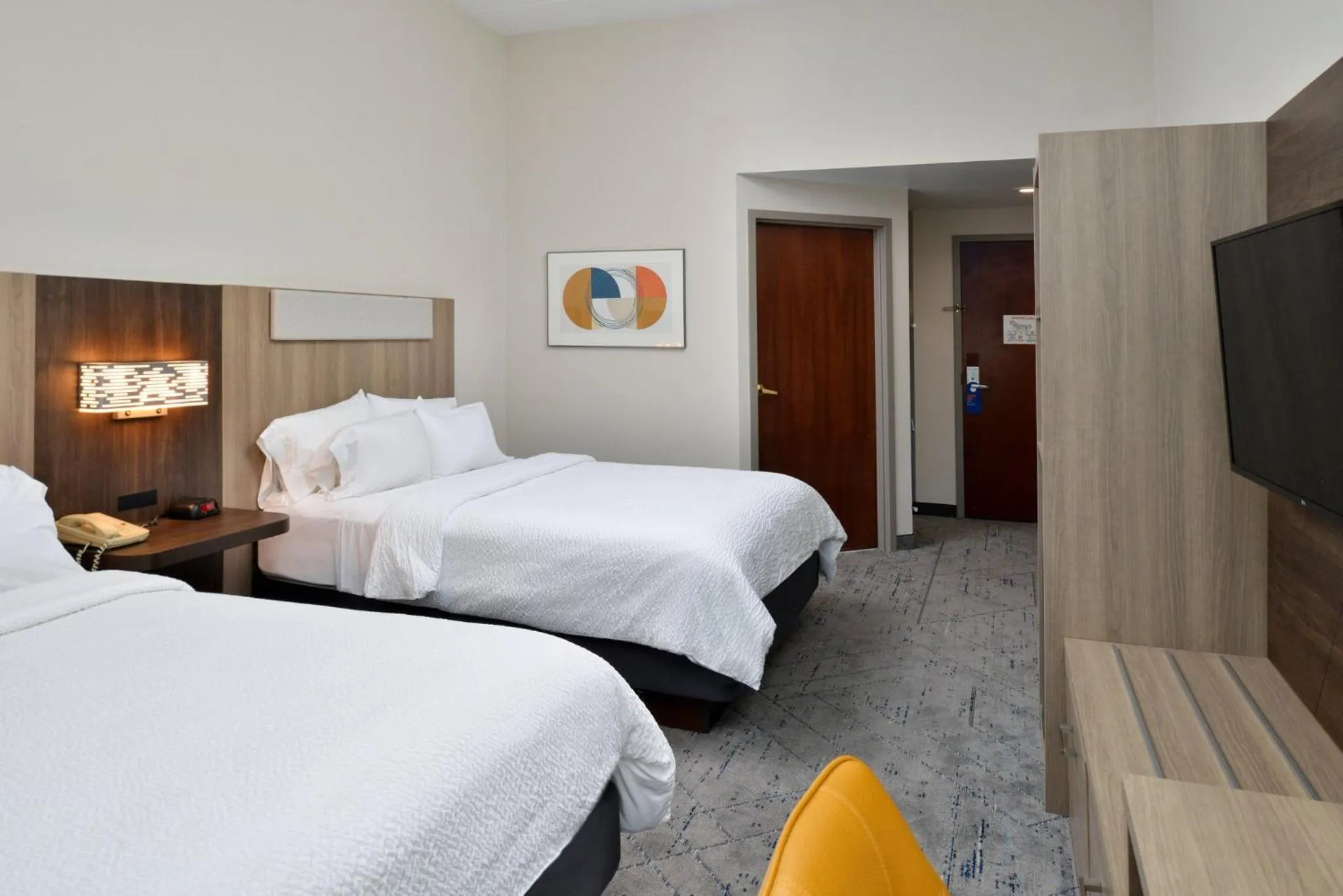 Photo of the whole room, Bed in Holiday Inn Express Lewisburg - New Columbia by IHG