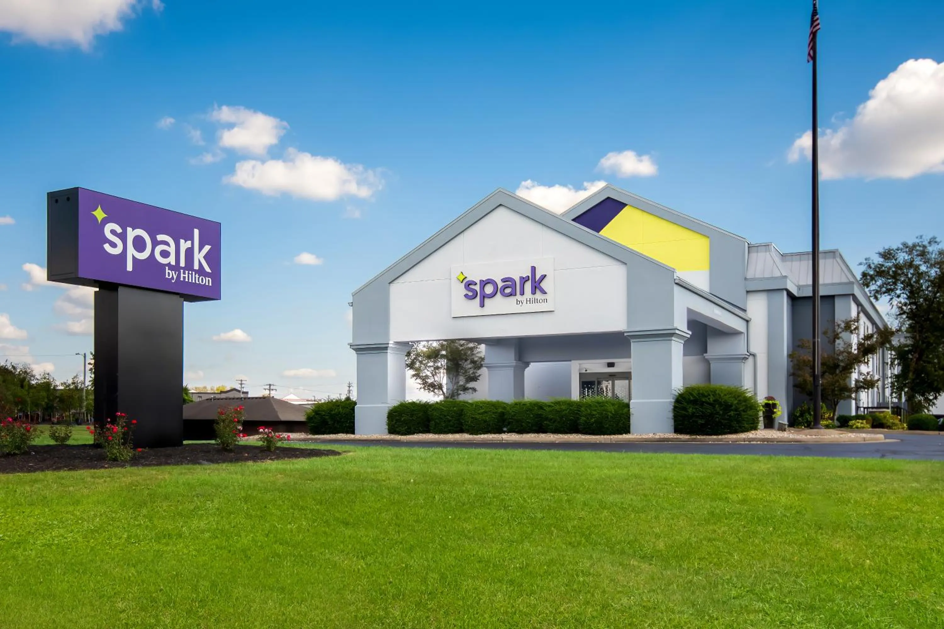 Property building in Spark by Hilton Bardstown
