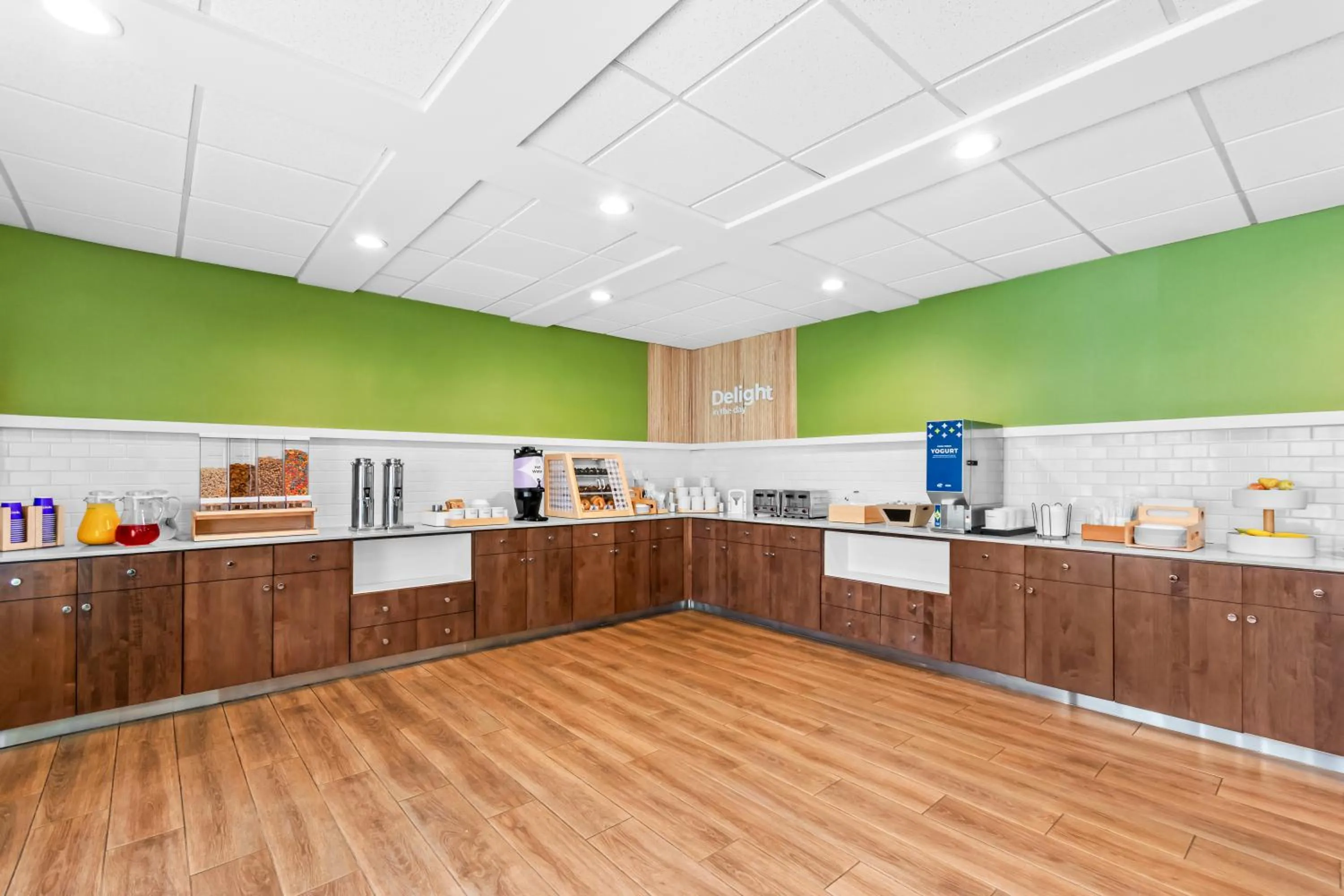 Breakfast in Spark by Hilton Bardstown