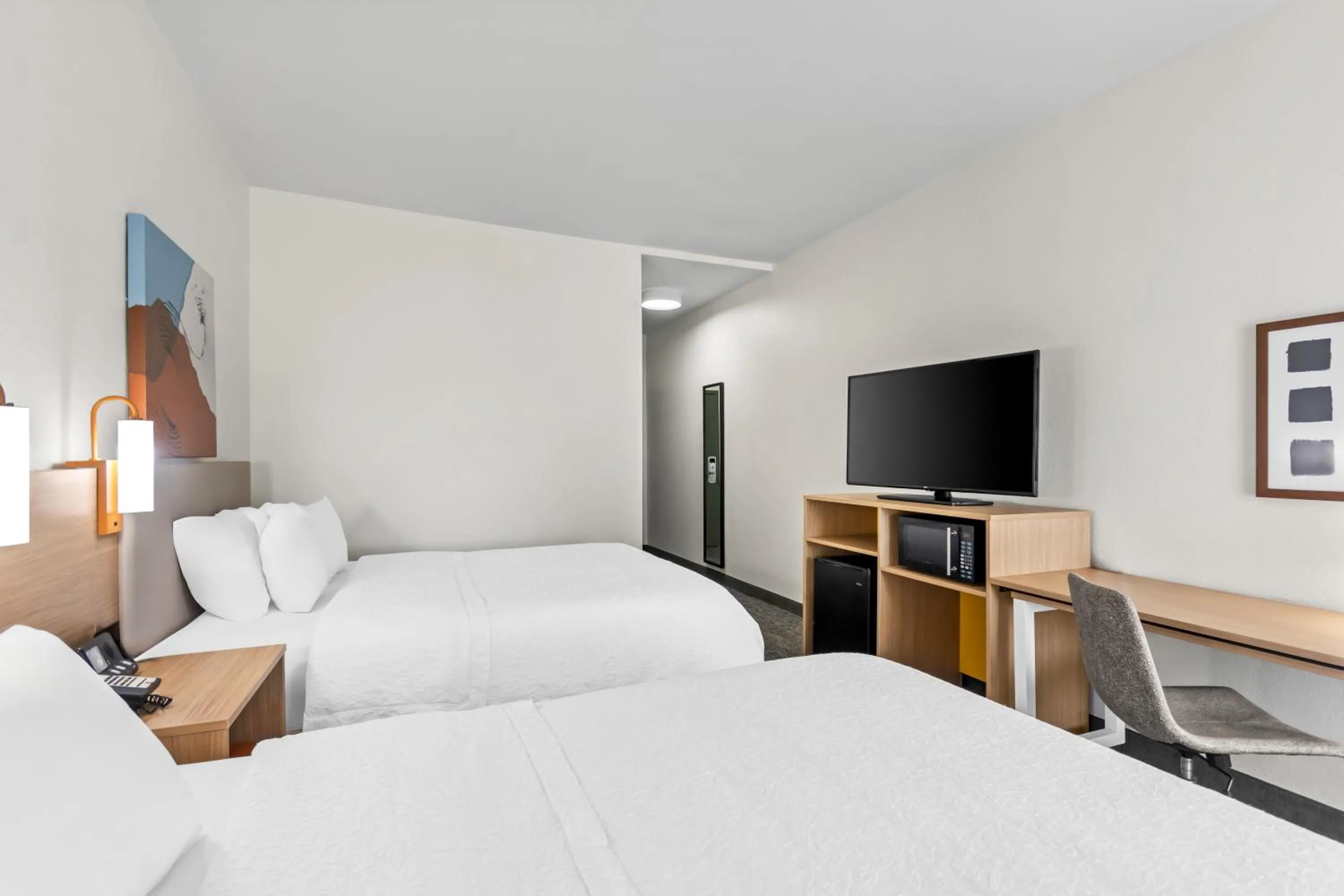 Bed in Spark by Hilton Bardstown