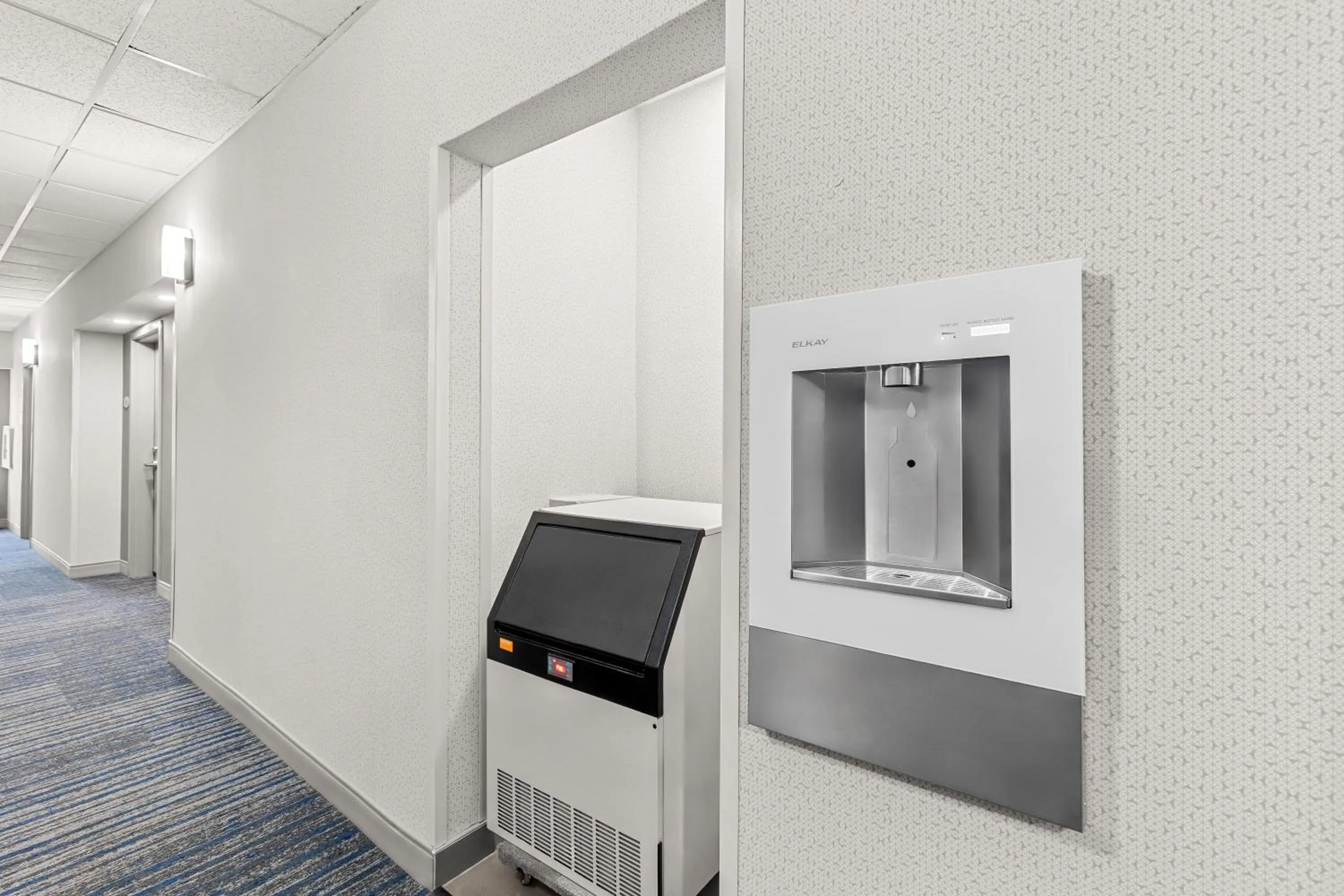 Sports in Hampton Inn Akron-Fairlawn