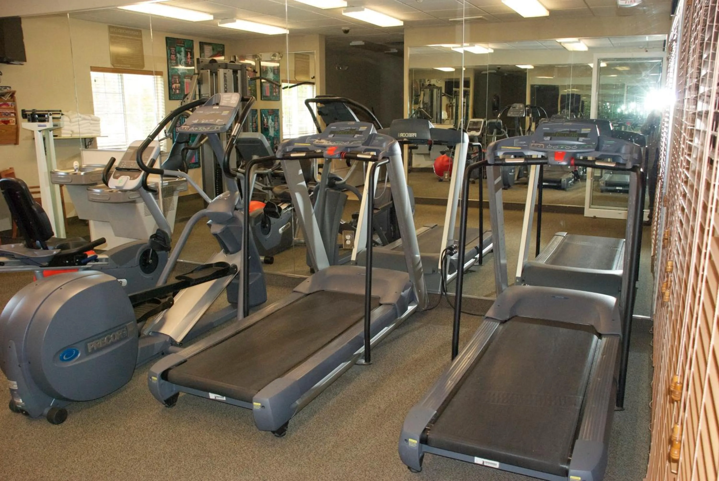 Fitness centre/facilities in Candlewood Suites Bordentown-Trenton by IHG