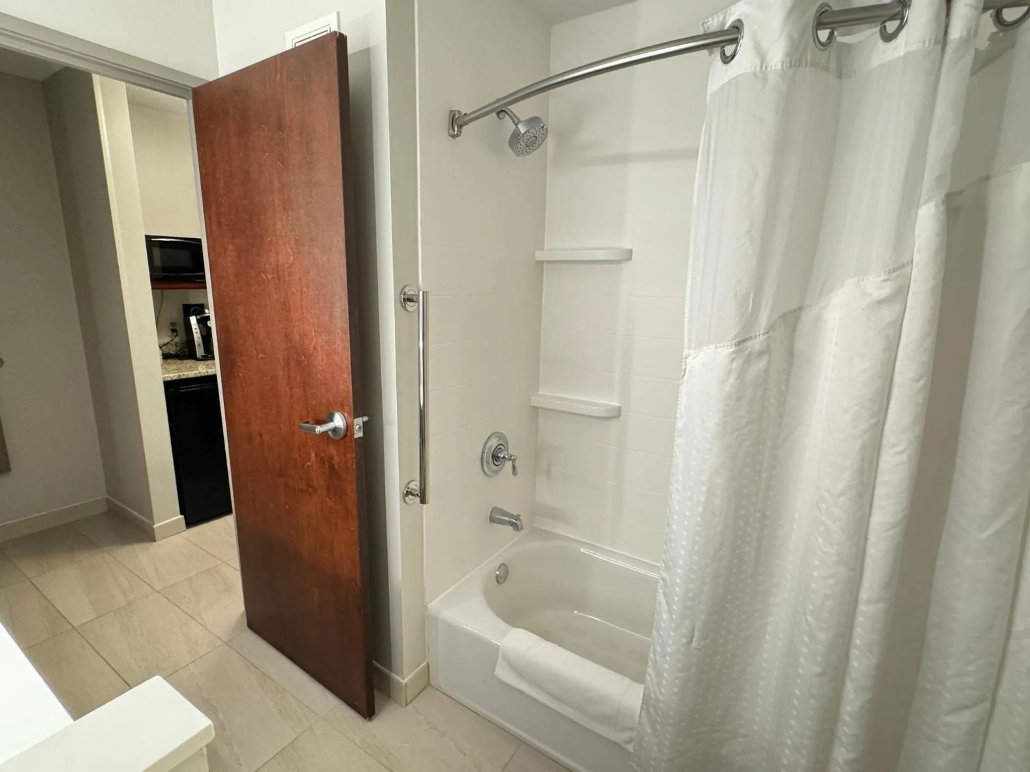 Bathroom in Holiday Inn Express Hotel & Suites St. Paul - Woodbury by IHG