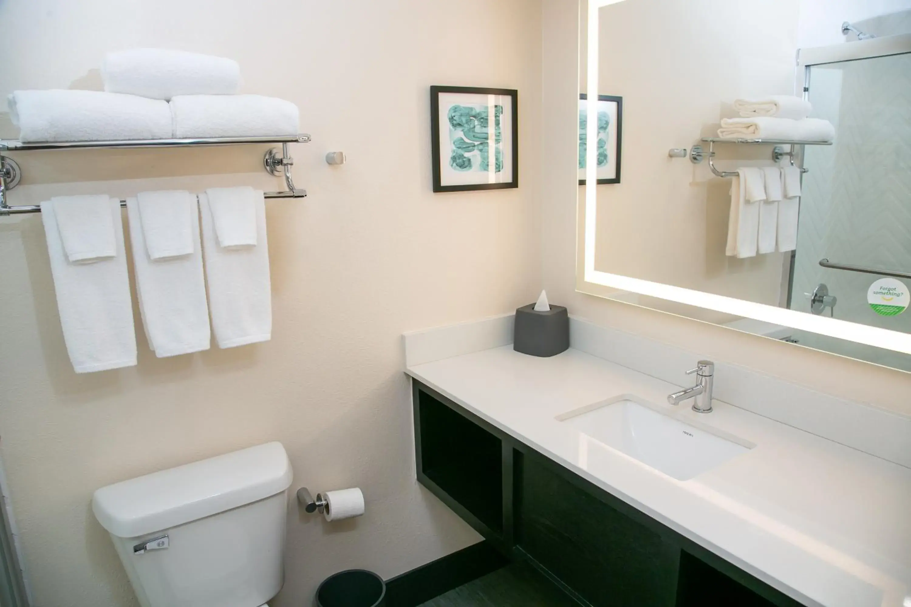 Standard Room with Two Queen Beds in Holiday Inn Metairie New Orleans by IHG Standard Room with Two Queen Beds in Holiday Inn Metairie New Orleans by IHG