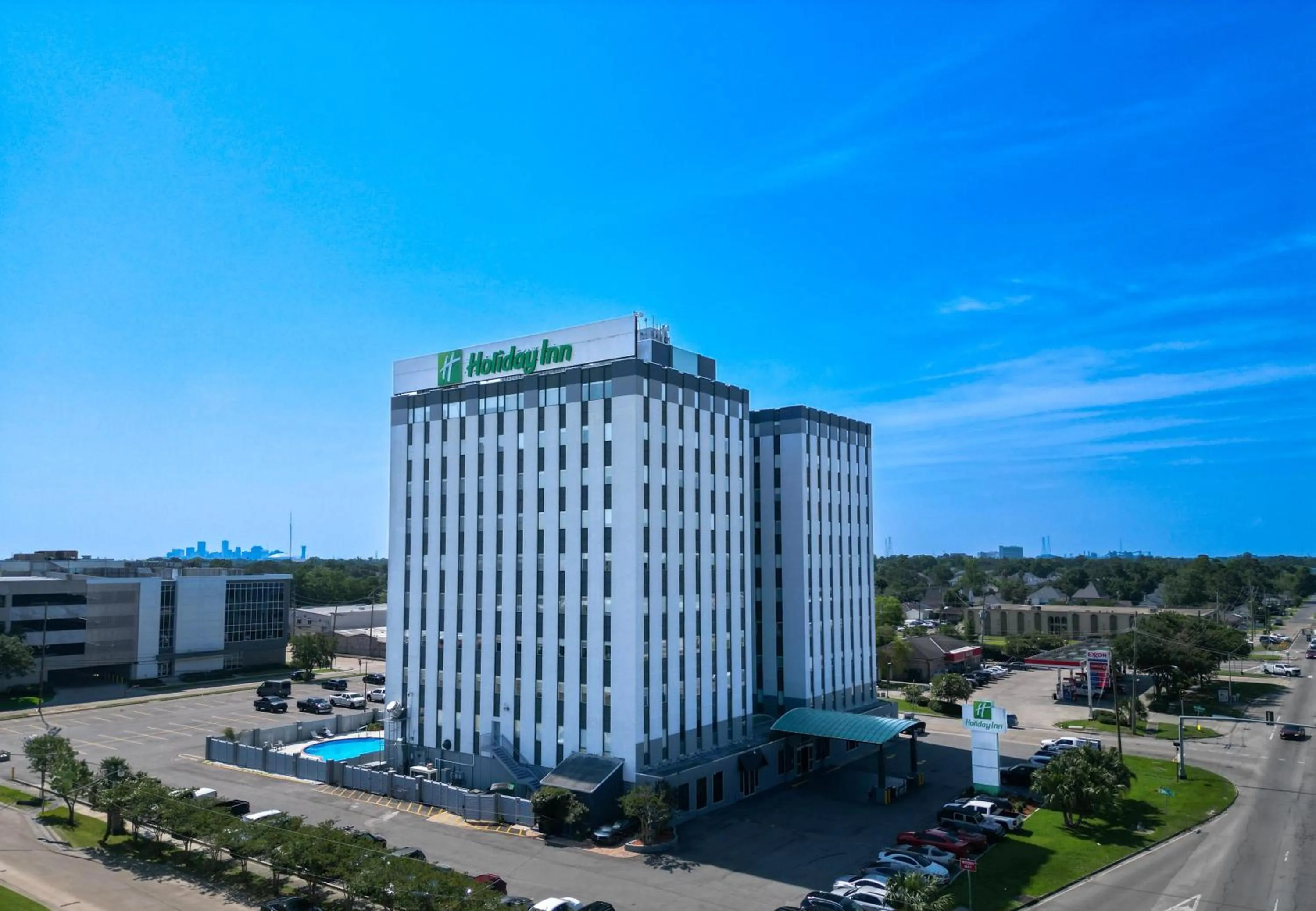 Property building in Holiday Inn Metairie New Orleans by IHG