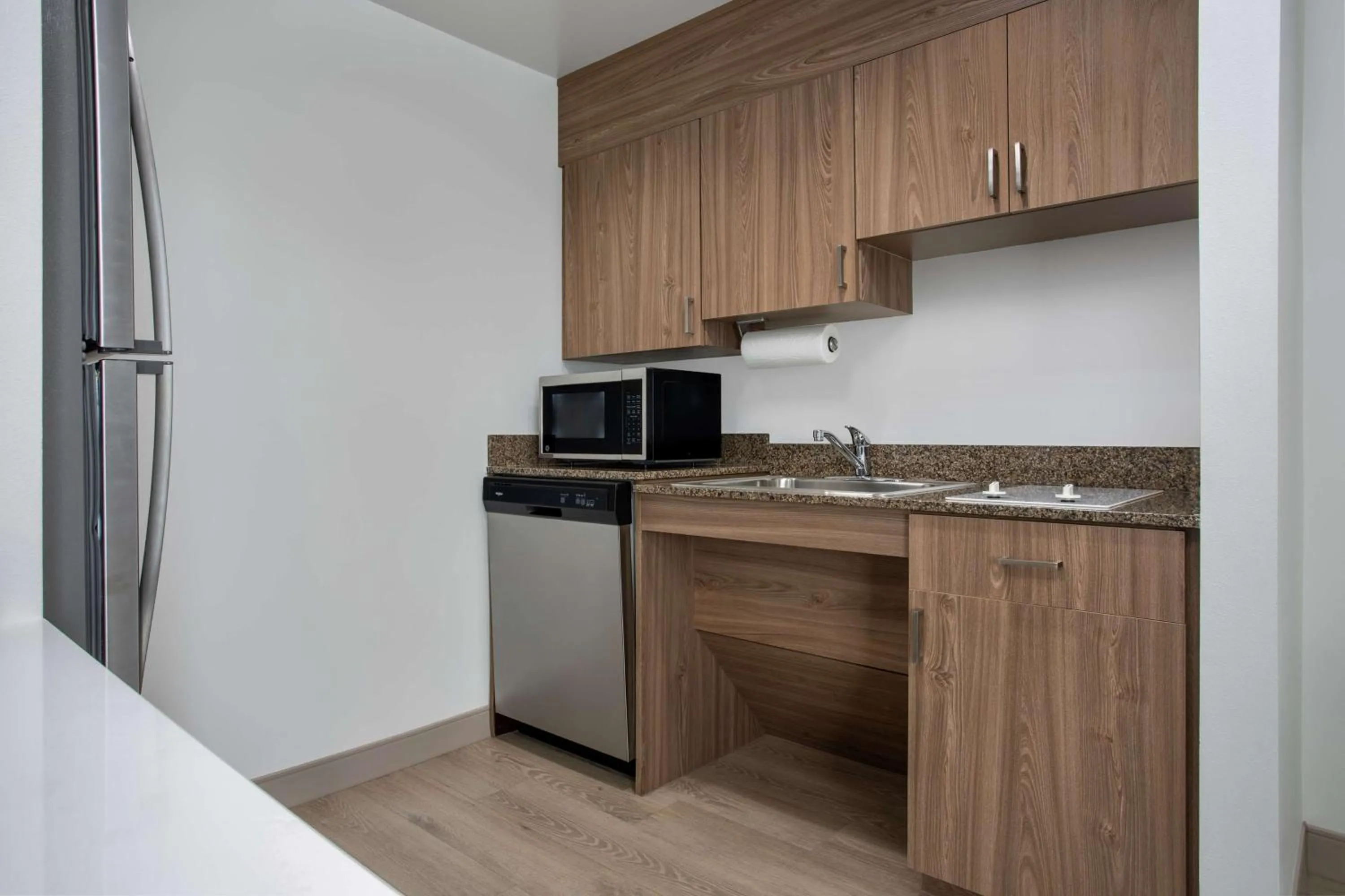 Kitchen or kitchenette in Homewood Suites by Hilton Davidson