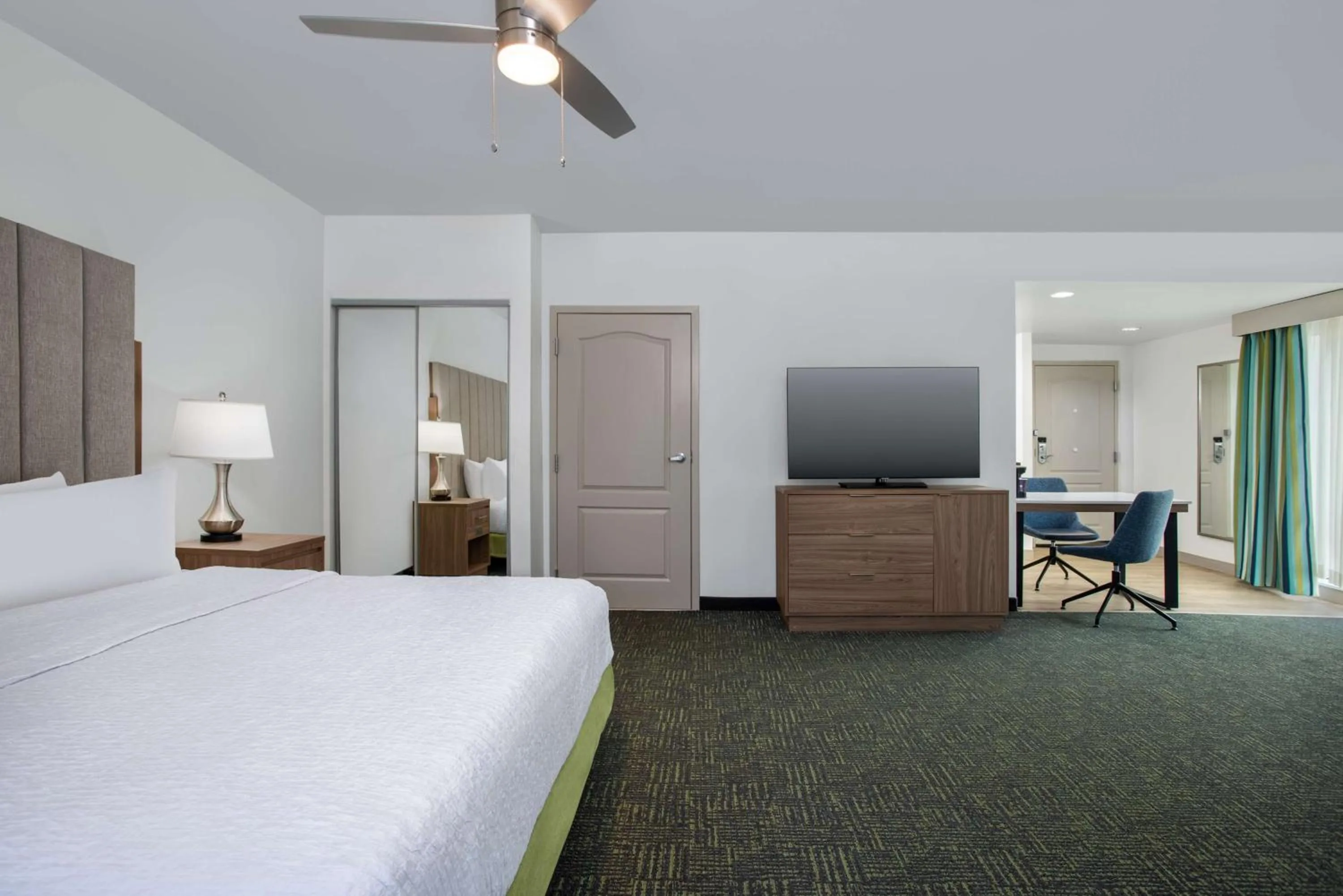 Bedroom, Bed in Homewood Suites by Hilton Davidson