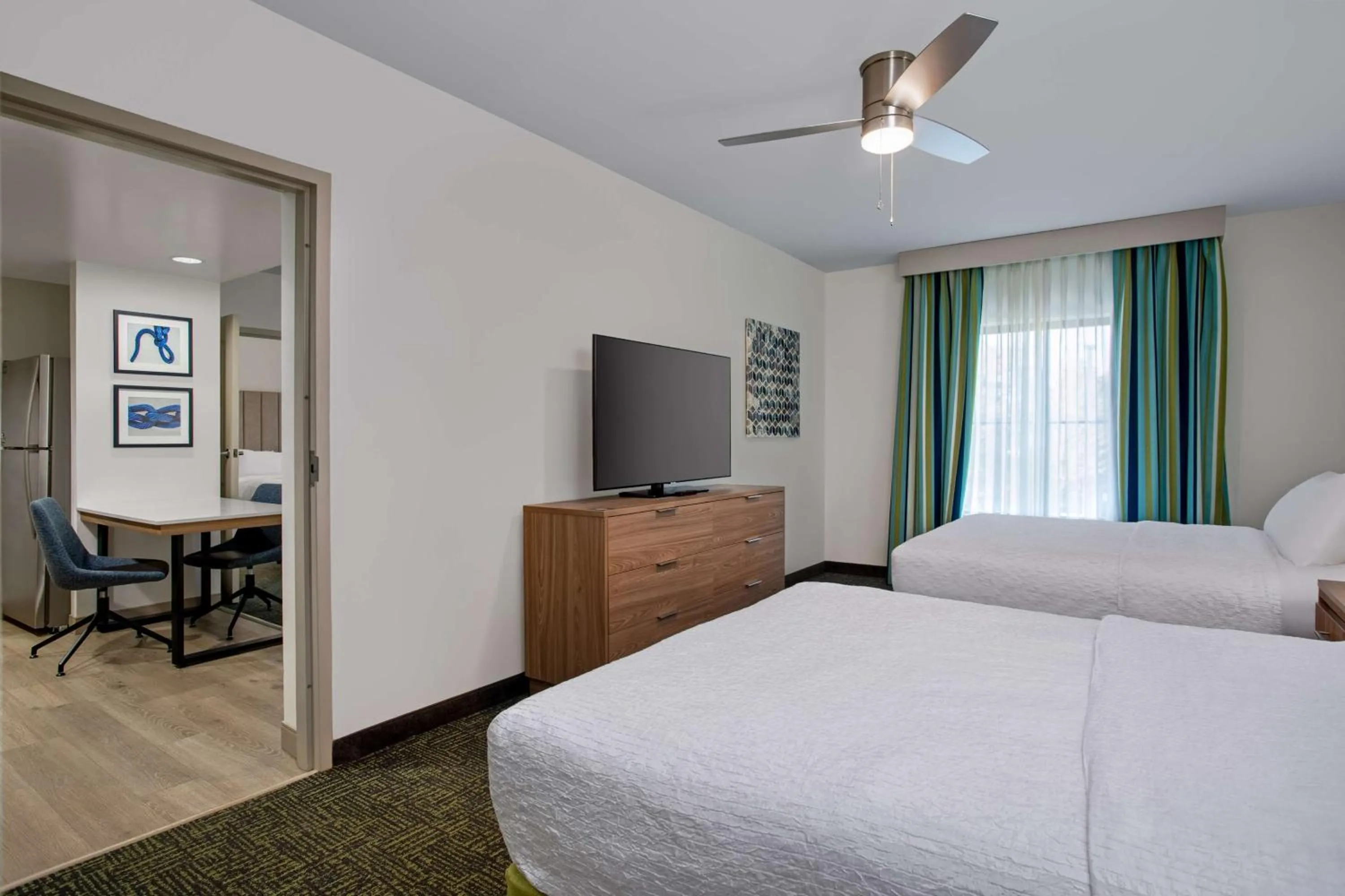 Bed in Homewood Suites by Hilton Davidson