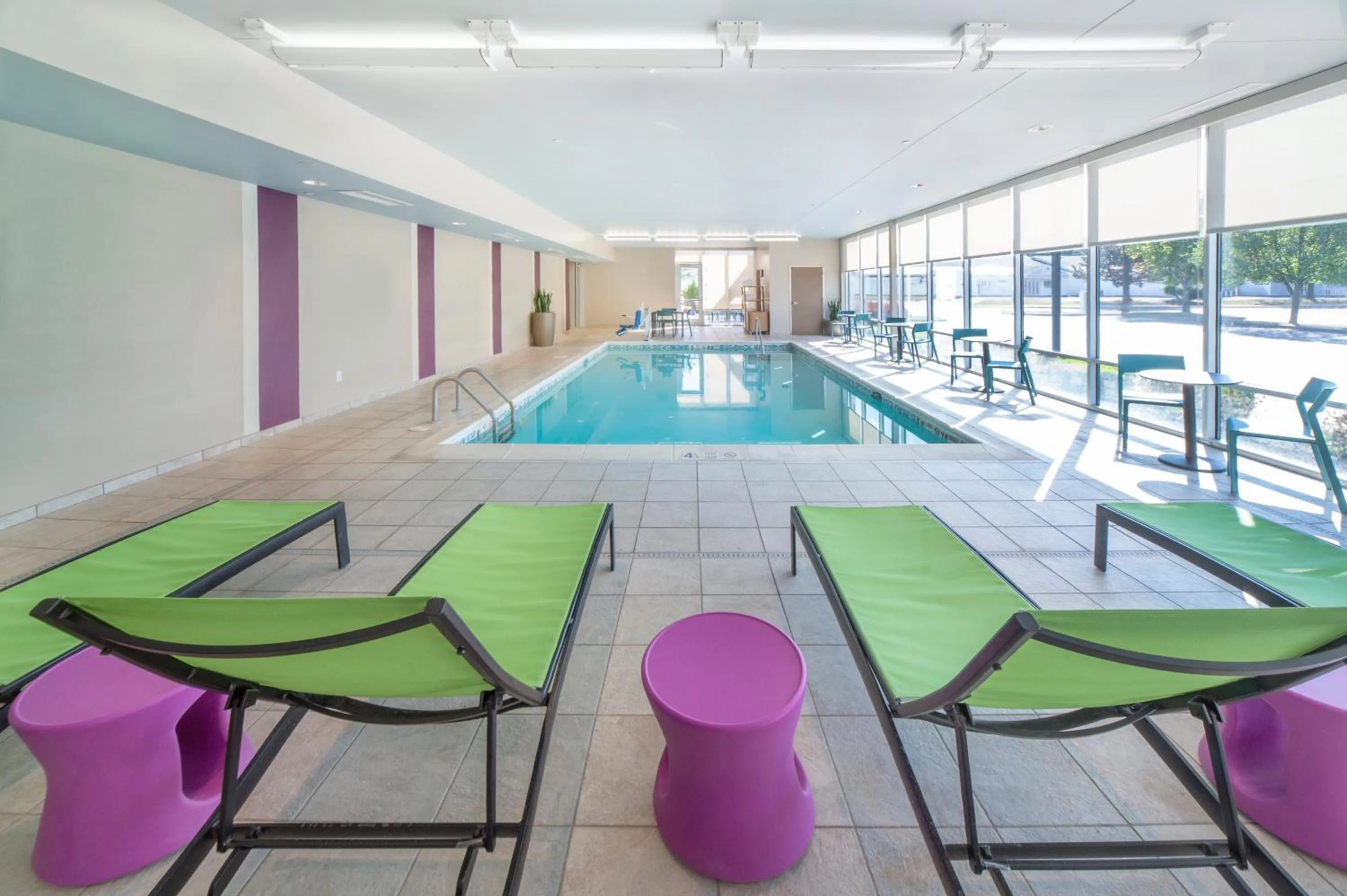 Seating area in Home2 Suites by Hilton Saratoga Malta