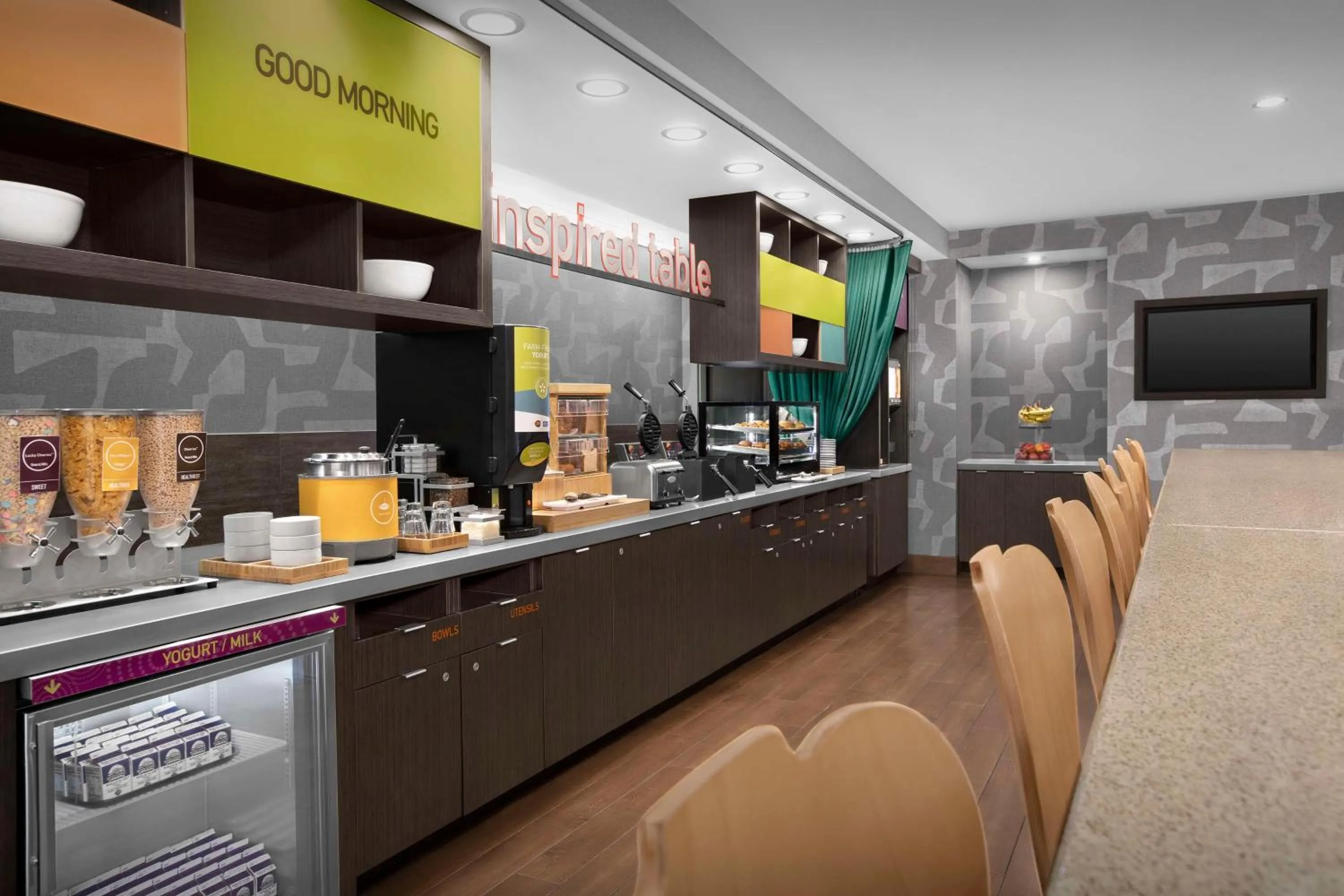 Breakfast in Home2 Suites by Hilton Phoenix Chandler