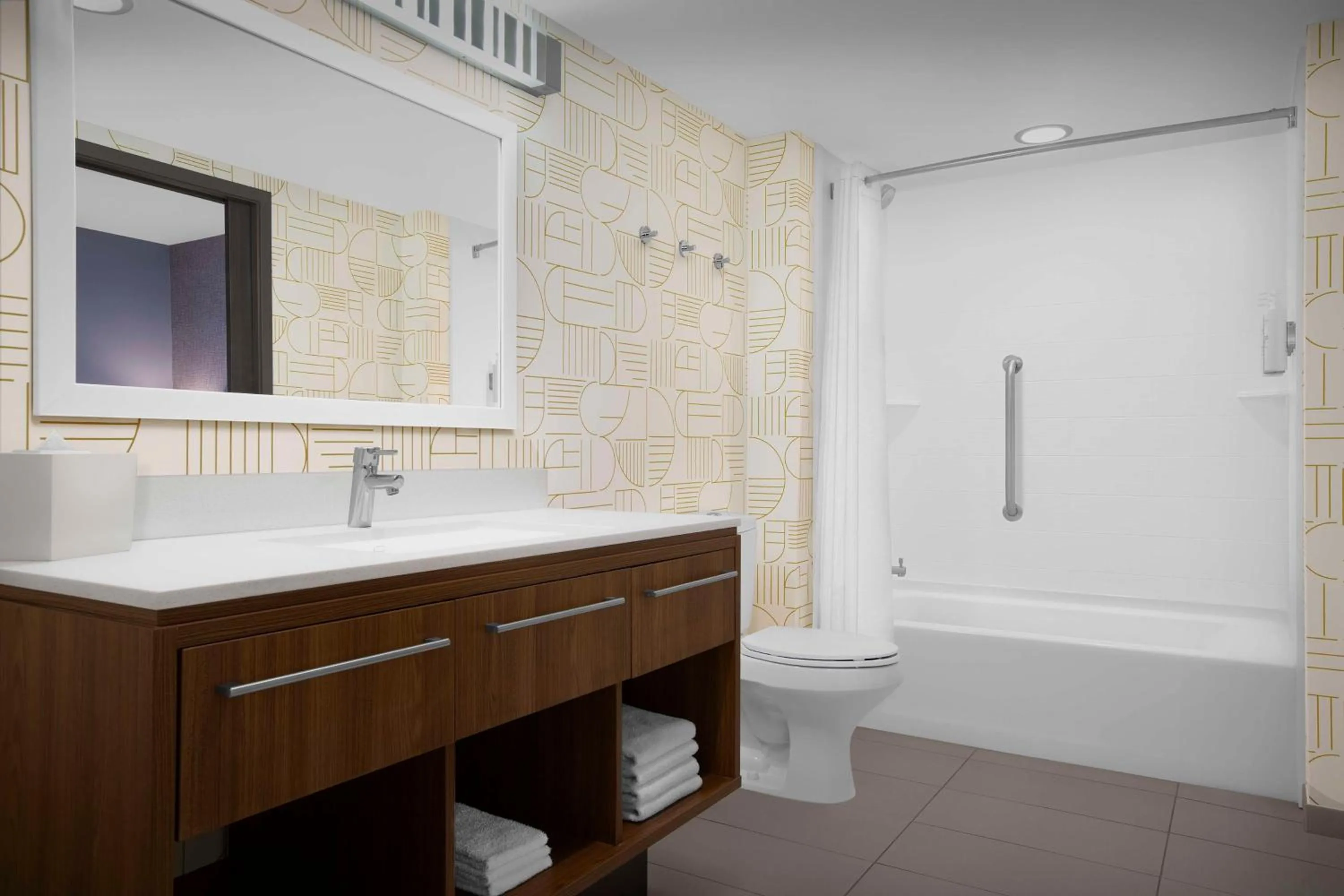 Bathroom in Home2 Suites by Hilton Phoenix Chandler