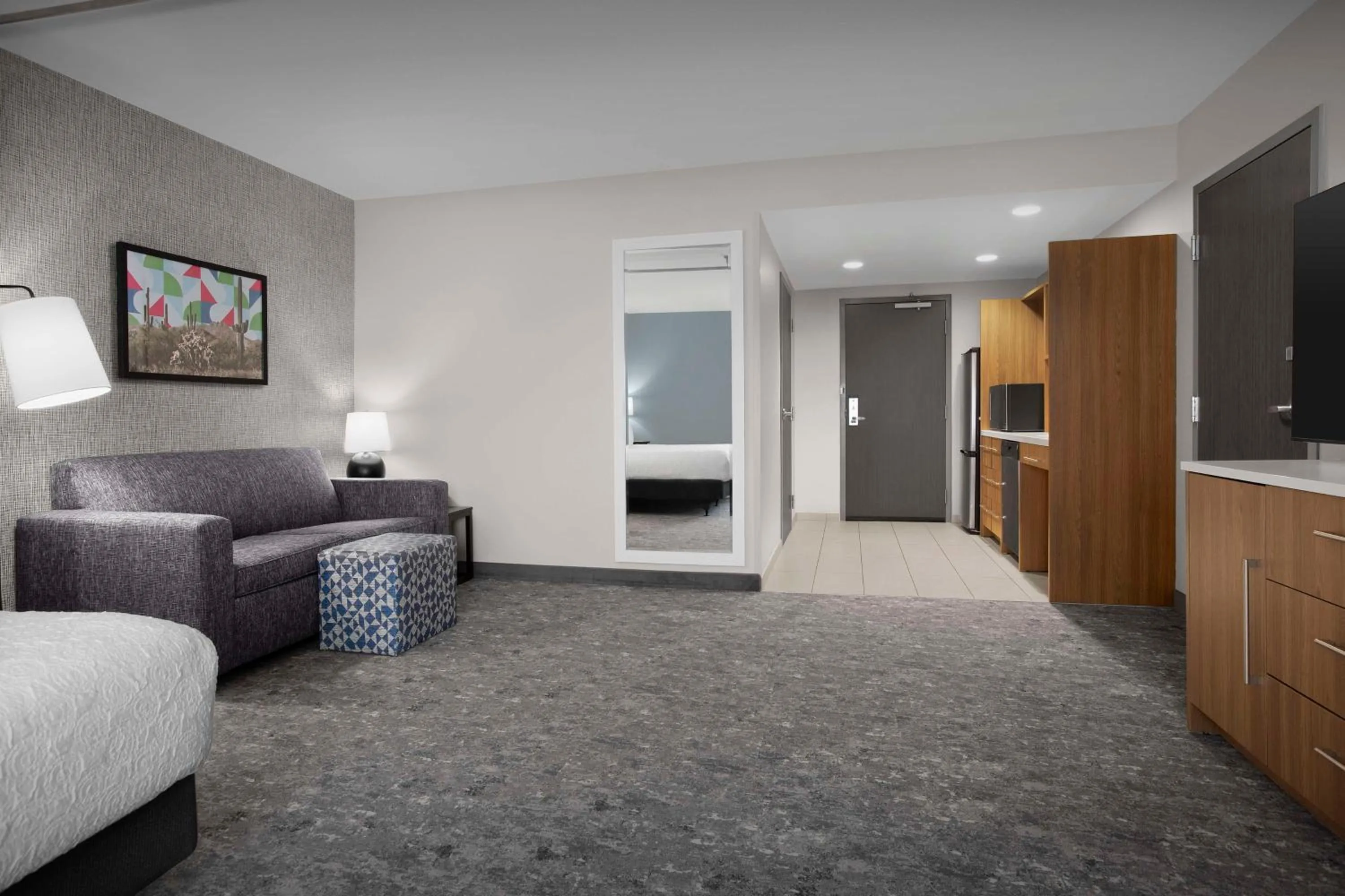 Living room, Bed in Home2 Suites by Hilton Phoenix Chandler