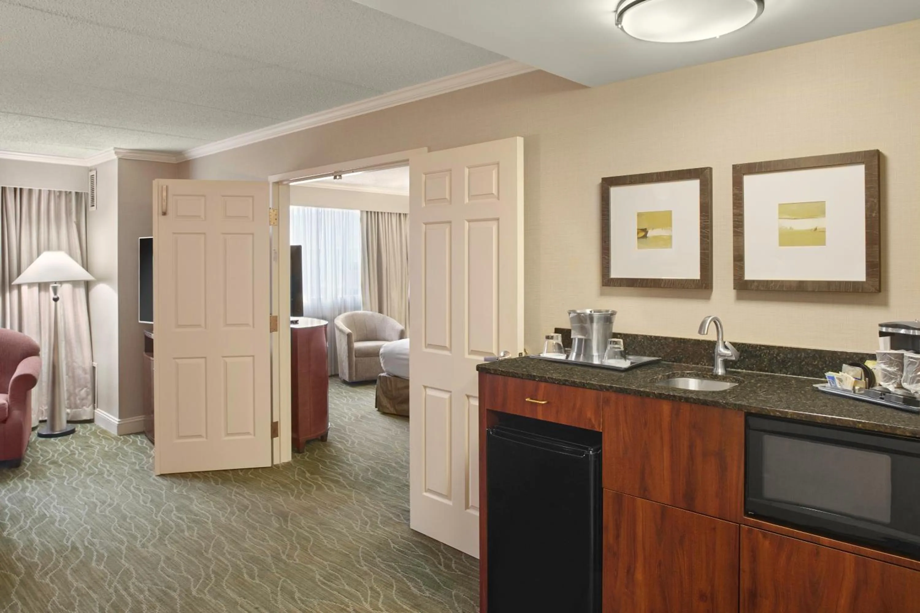 Bed in DoubleTree by Hilton Akron Fairlawn