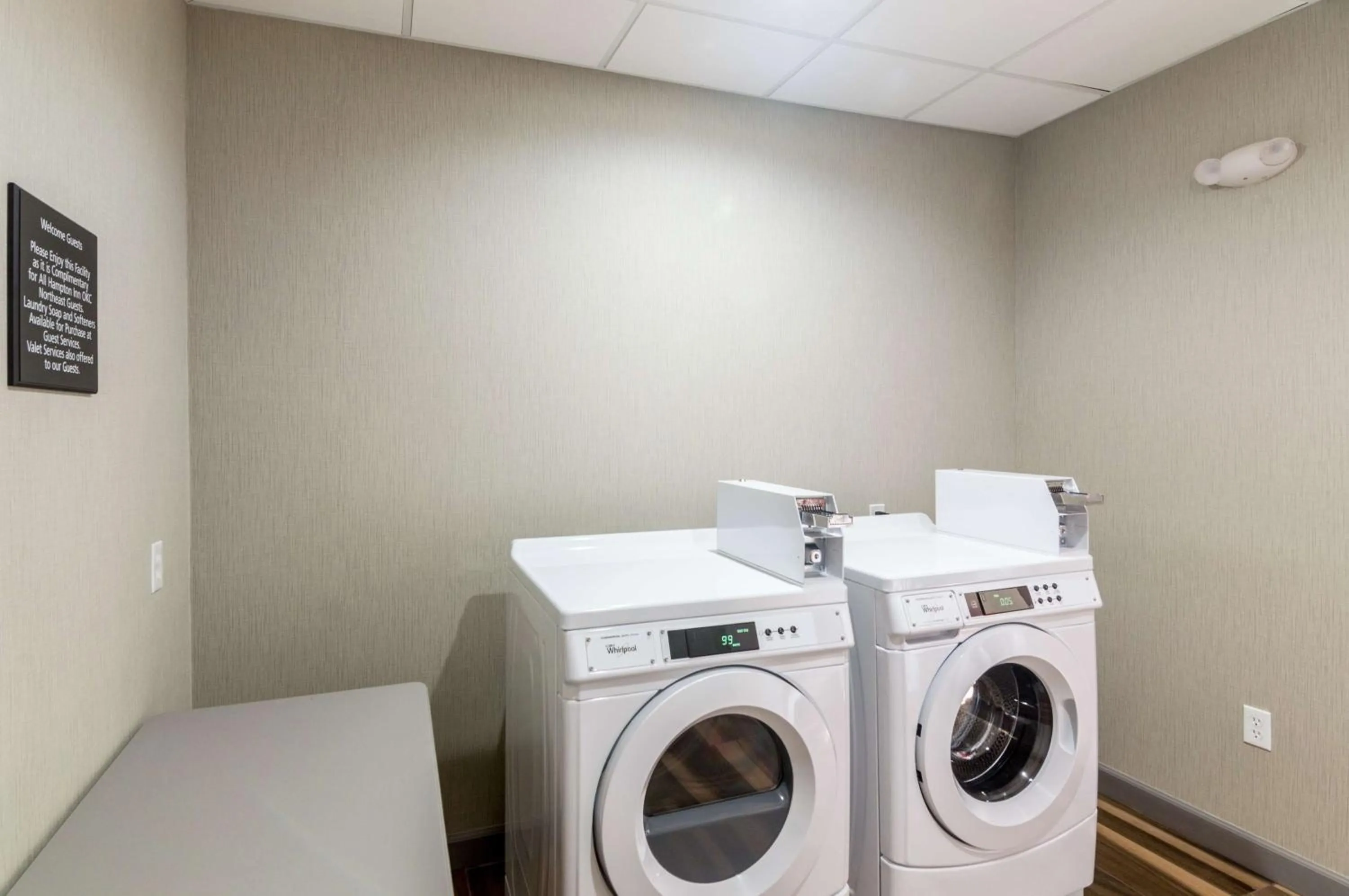 Property building in Hampton Inn Oklahoma City Northeast OK