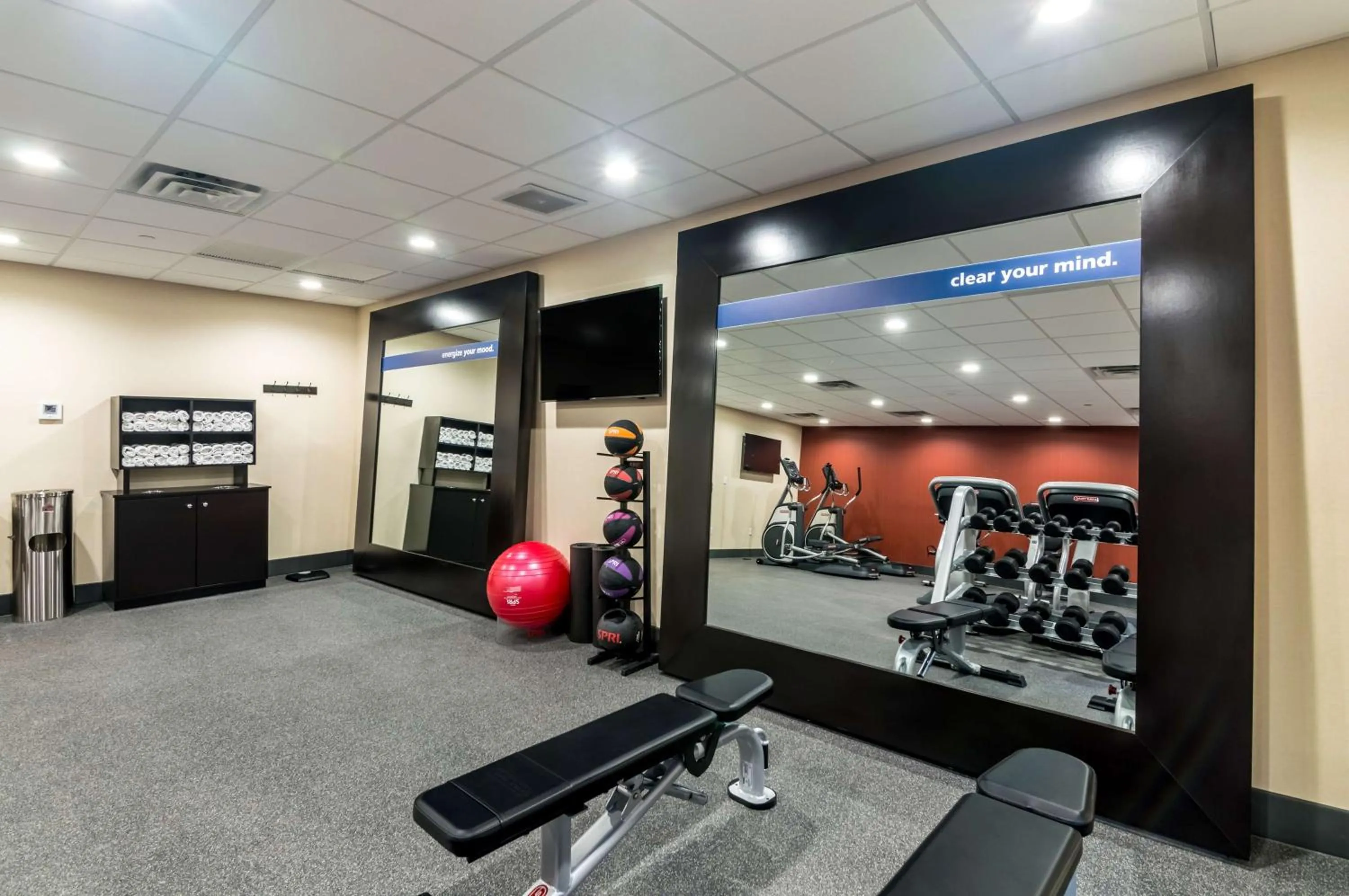Fitness centre/facilities in Hampton Inn Oklahoma City Northeast OK