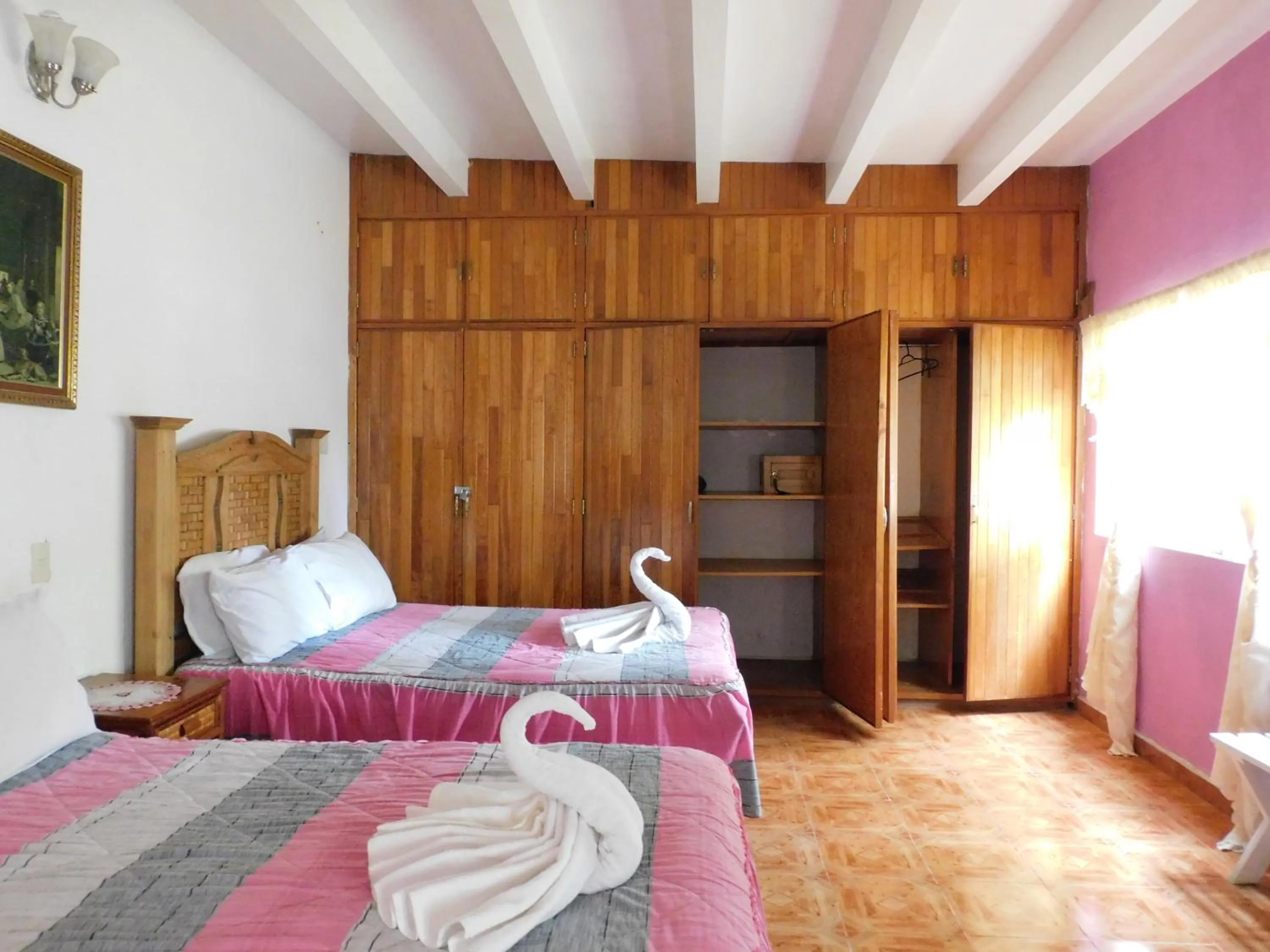 Bed in Hotel Elohim by Rotamundos