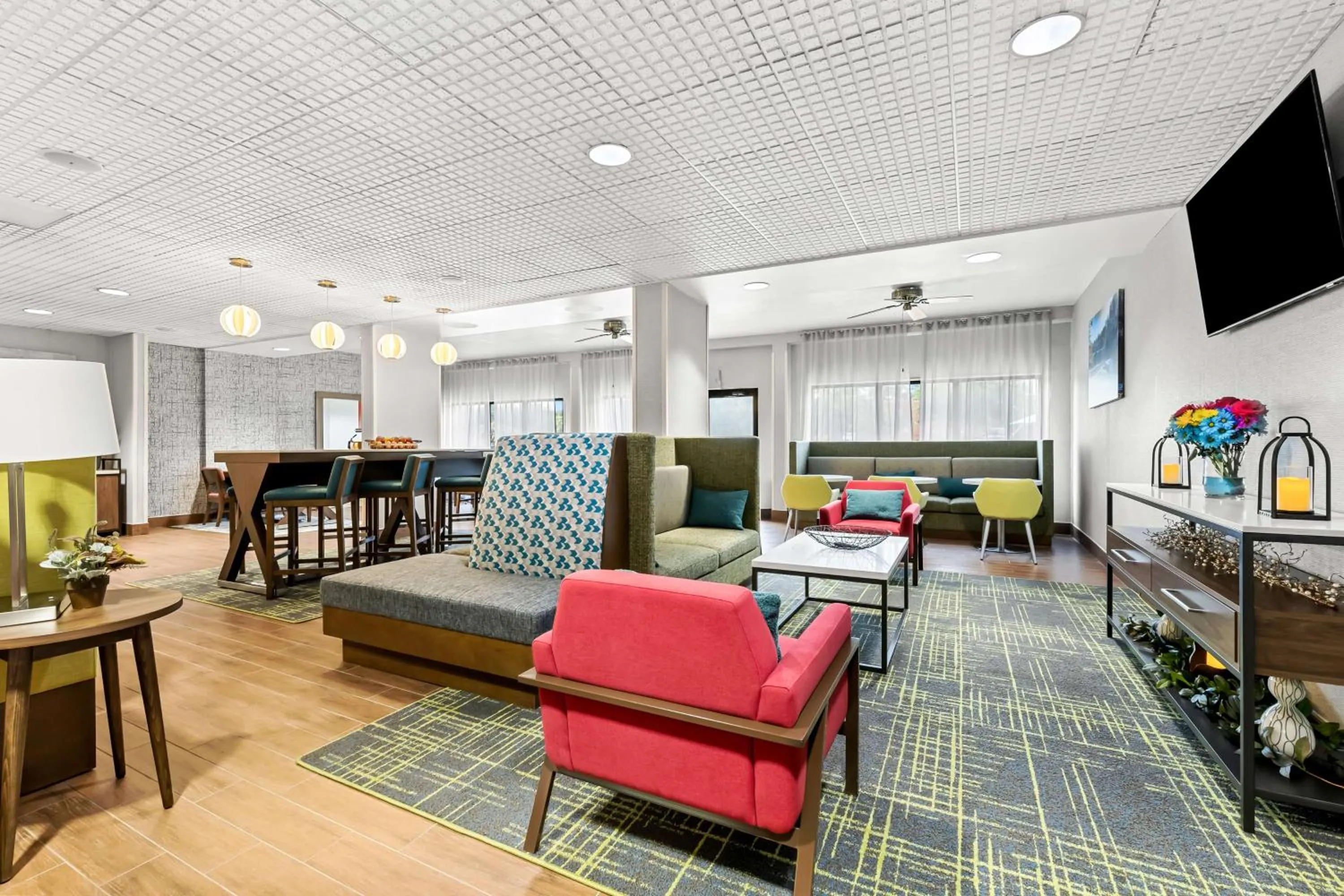 Lobby or reception, Bed in Hampton Inn Florence Midtown near University of North Alabama
