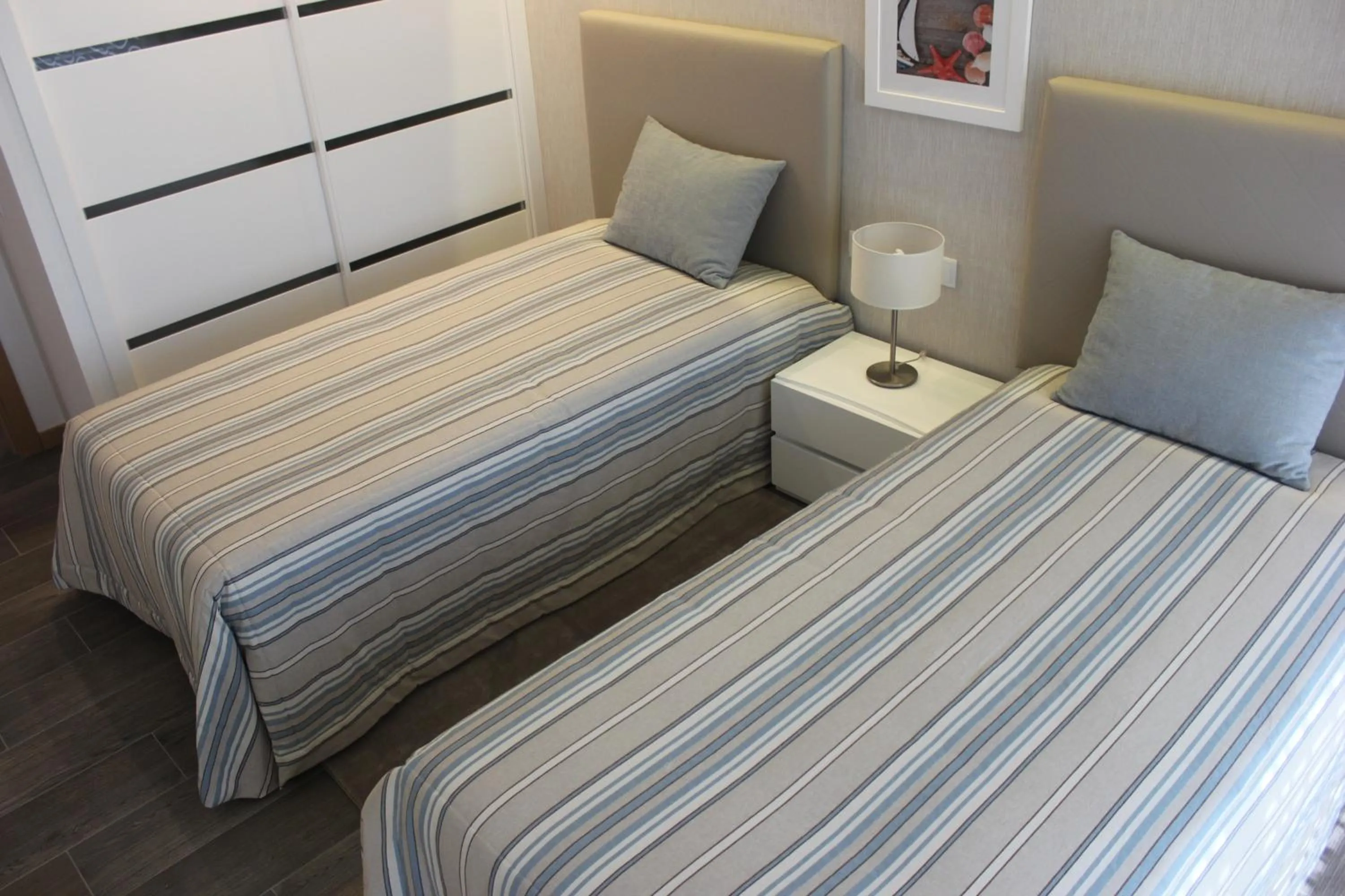 Bedroom, Bed in Apartamentos Turisticos da Nazare