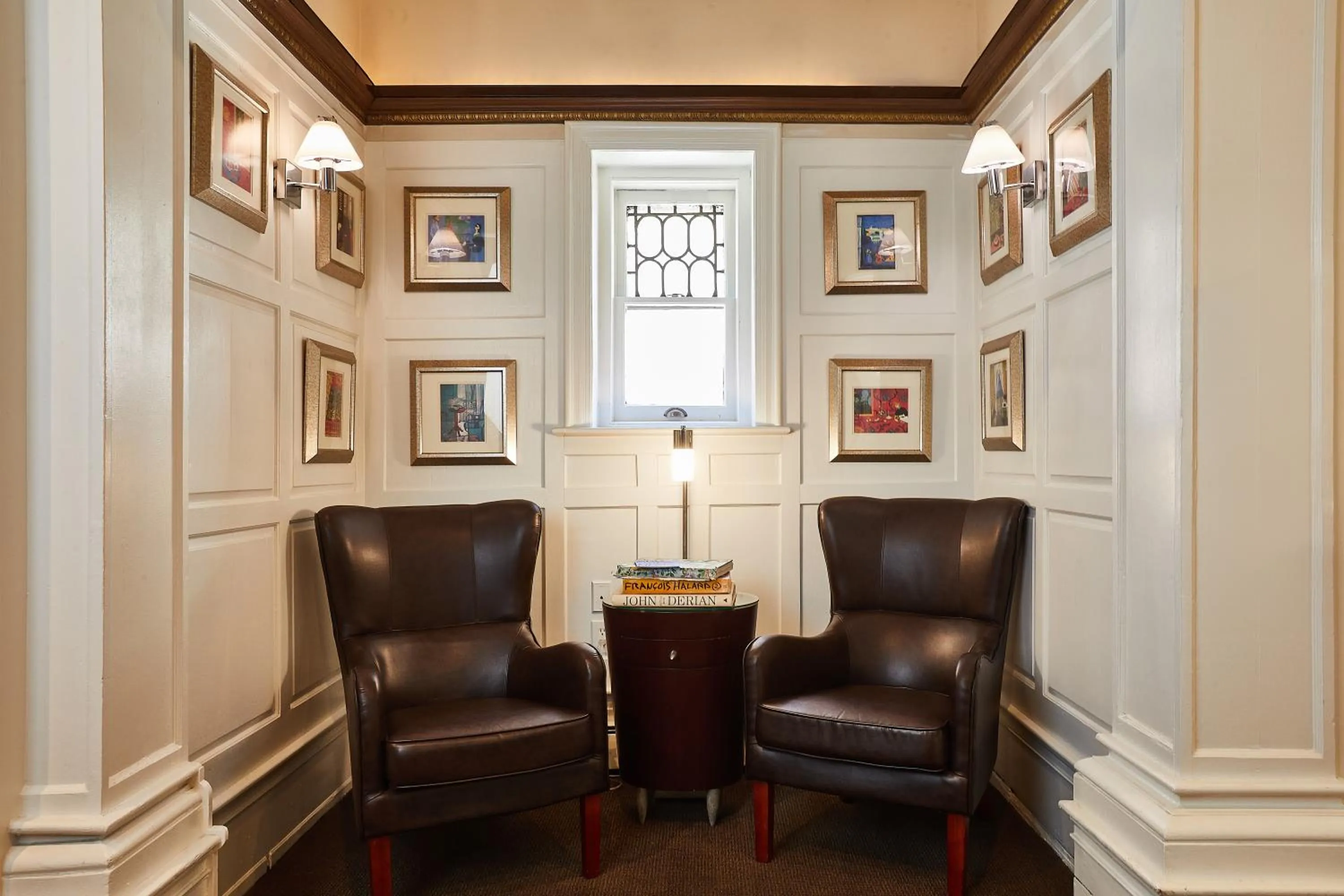 Lobby or reception in Alexander Inn