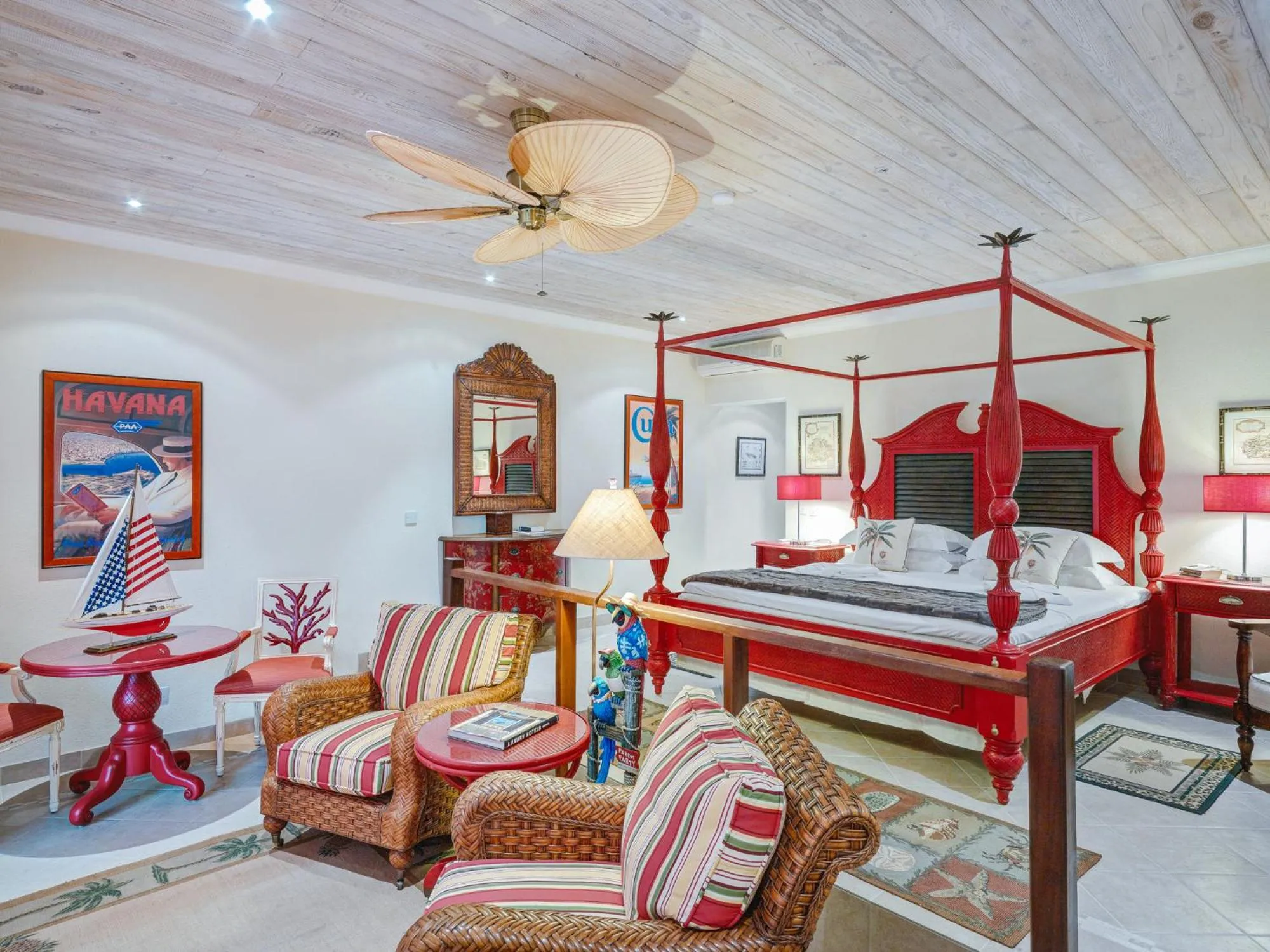 Bed in Bequia Beach Hotel - Luxury Boutique Resort
