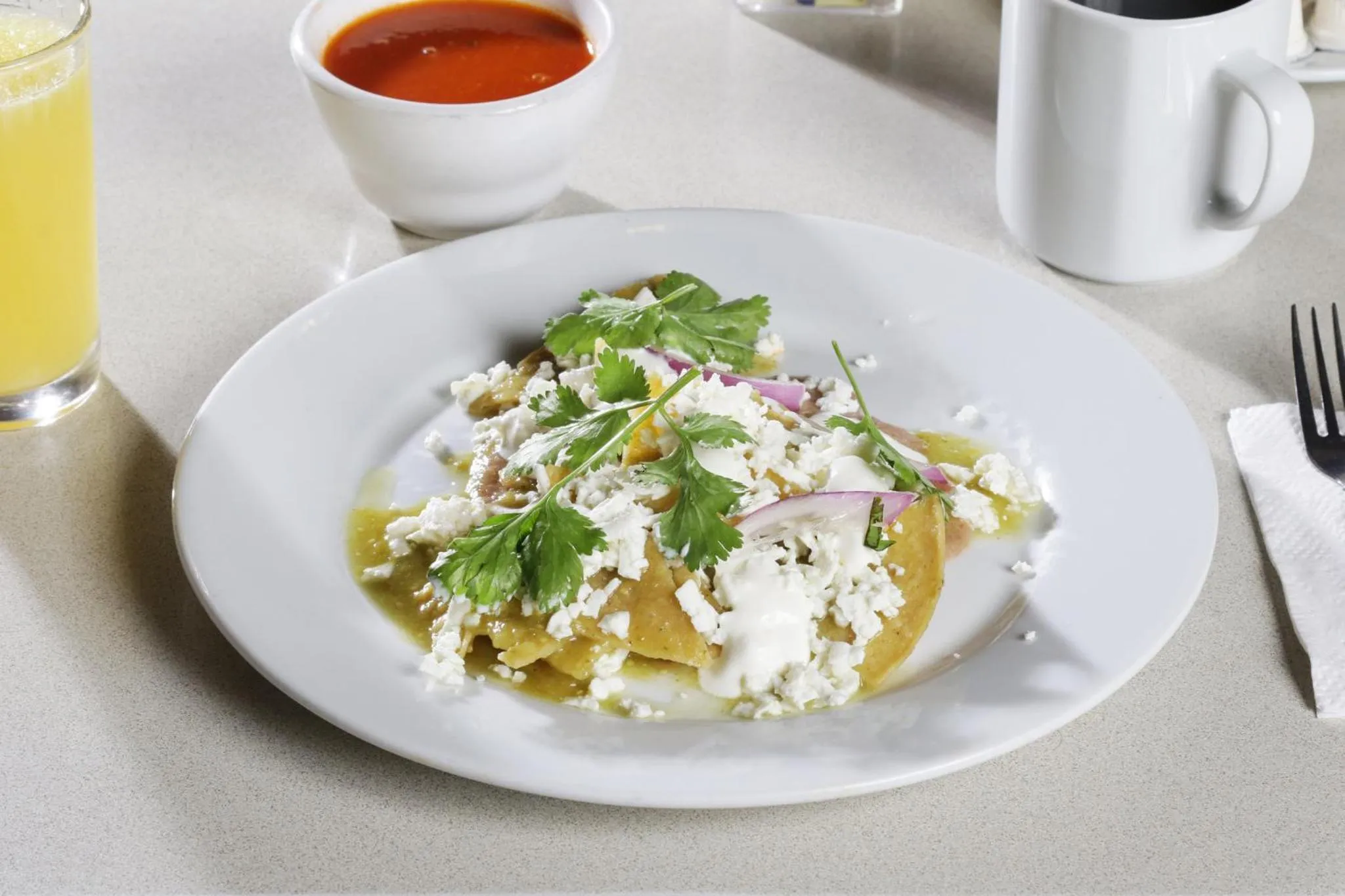 Restaurant/places to eat in Holiday Inn Express Monterrey Galerias-San Jeronimo by IHG