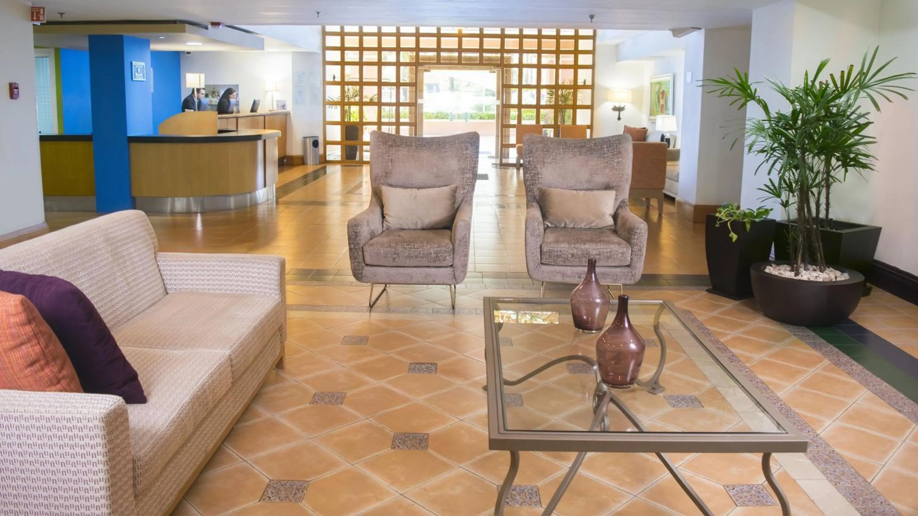 Property building in Holiday Inn Express Monterrey Galerias-San Jeronimo by IHG