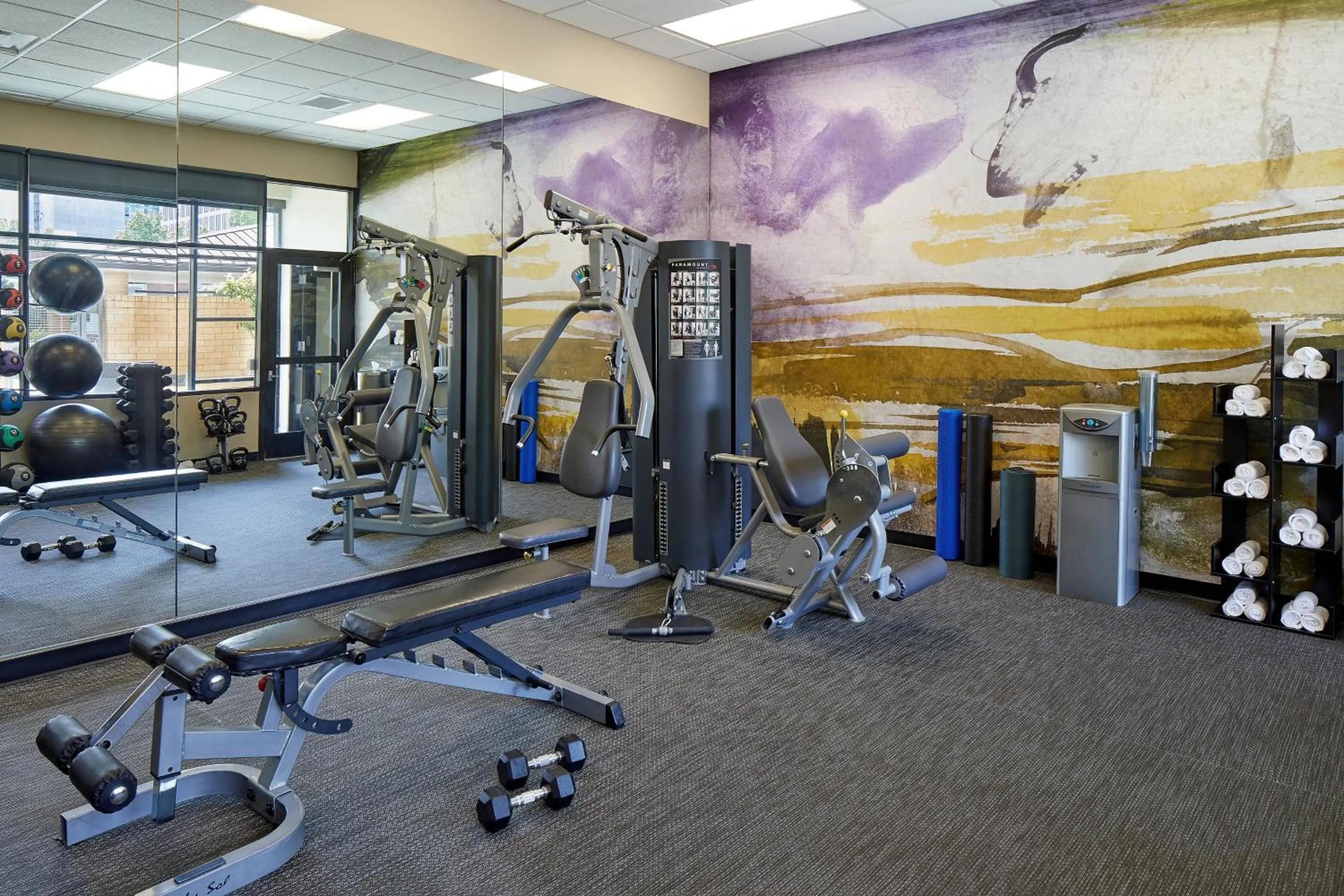 Fitness centre/facilities in Courtyard Portland Downtown / Convention Center