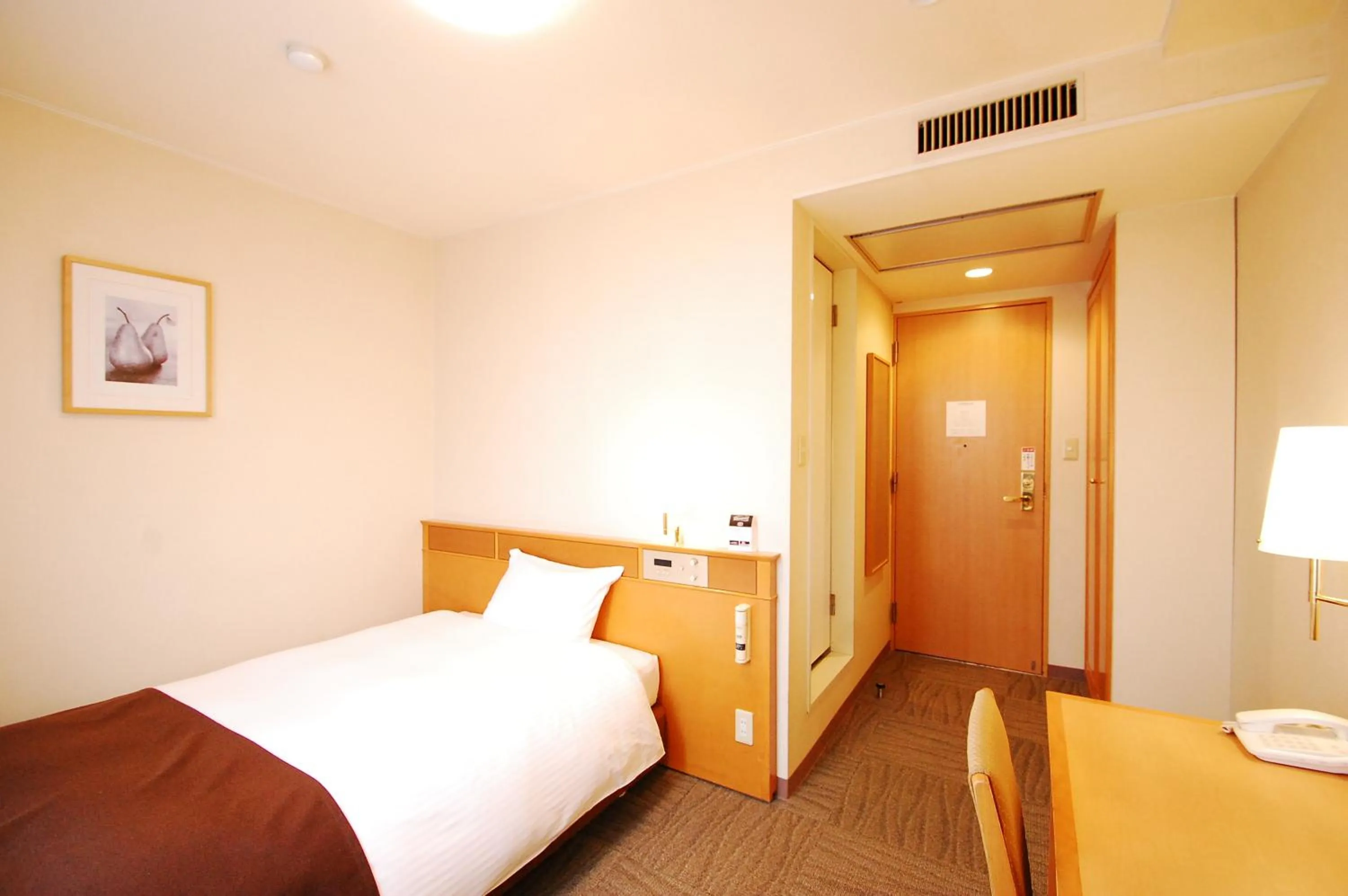 Photo of the whole room, Bed in Izumo Royal Hotel