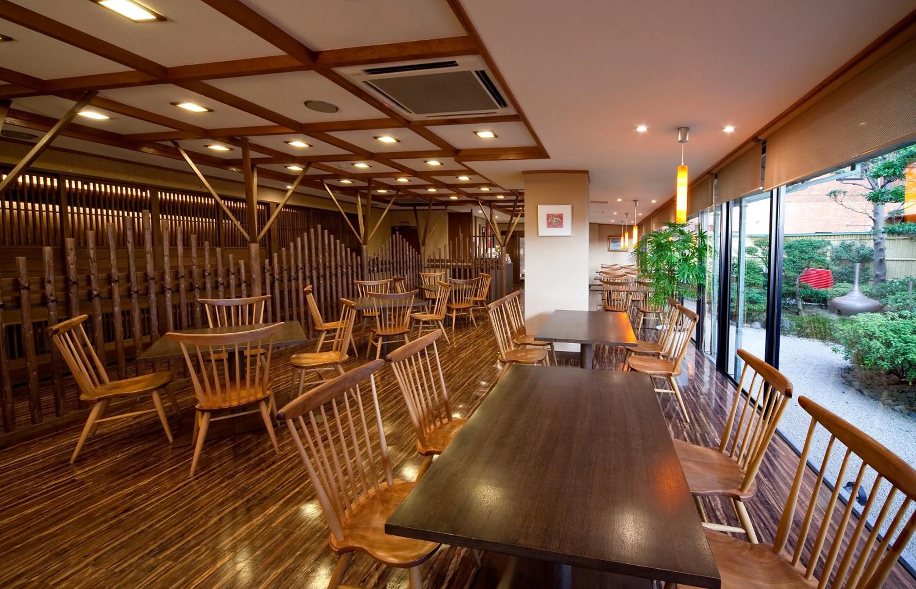Restaurant/places to eat in Izumo Royal Hotel