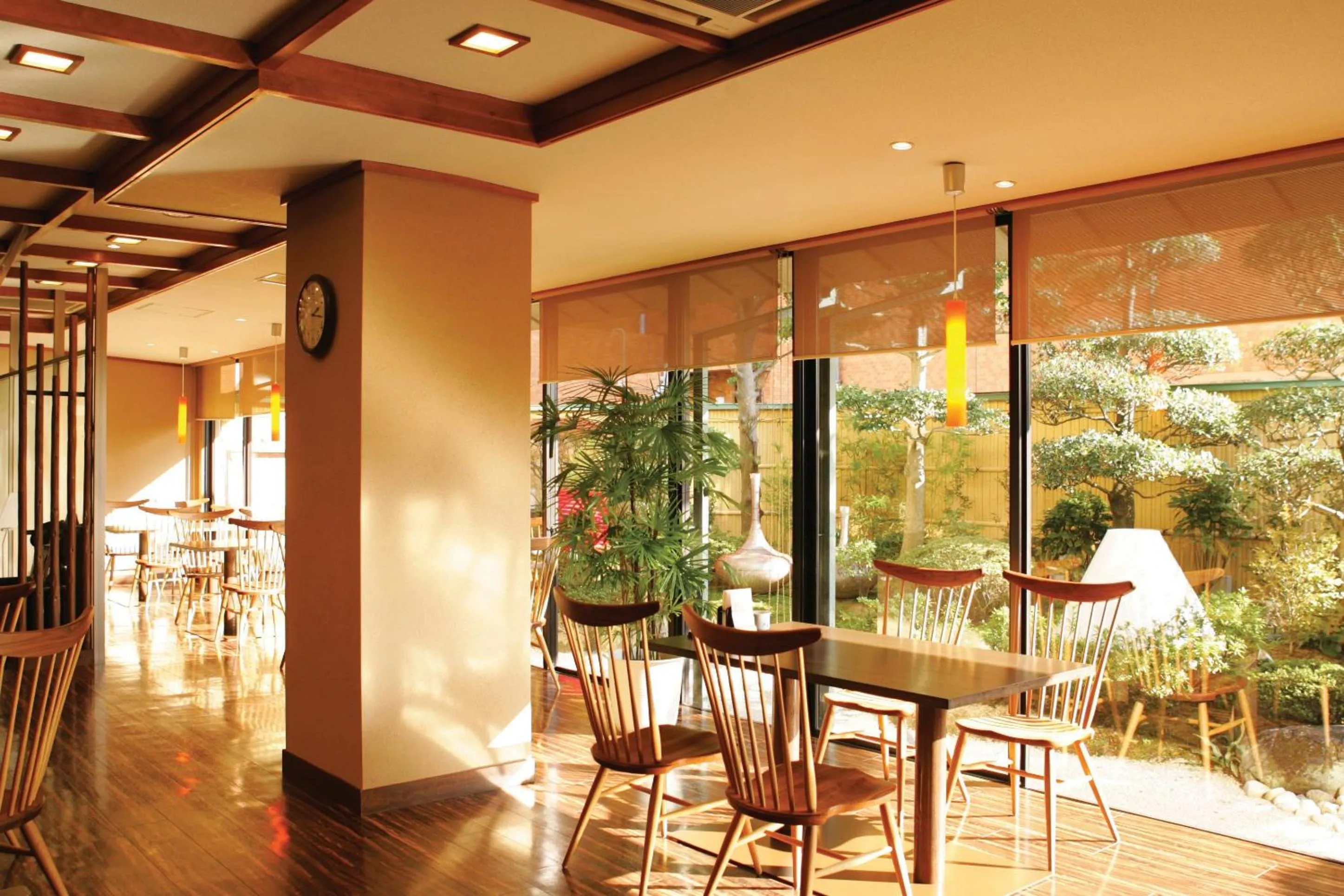 Restaurant/places to eat in Izumo Royal Hotel