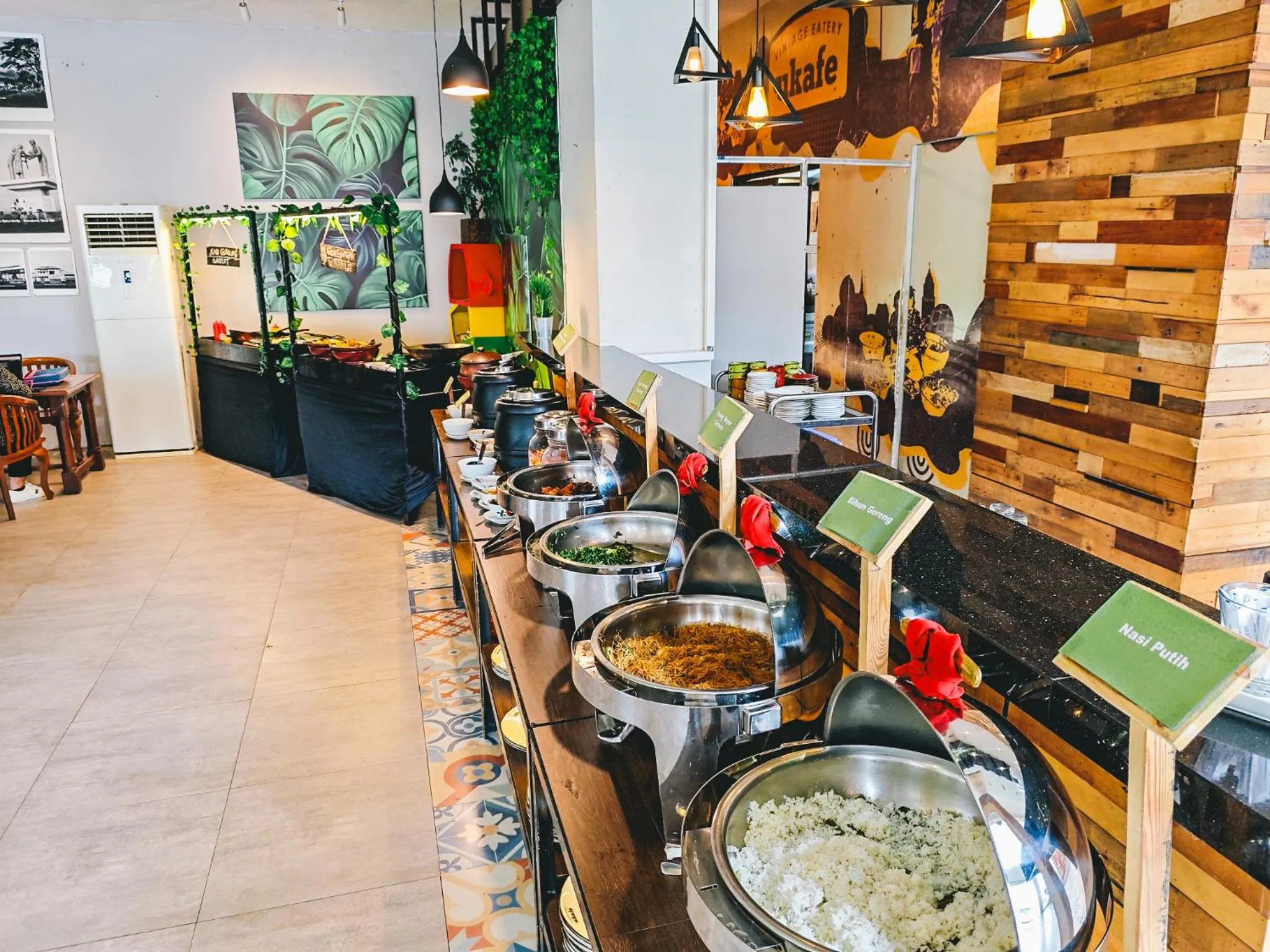 Breakfast in Meotel Purwokerto