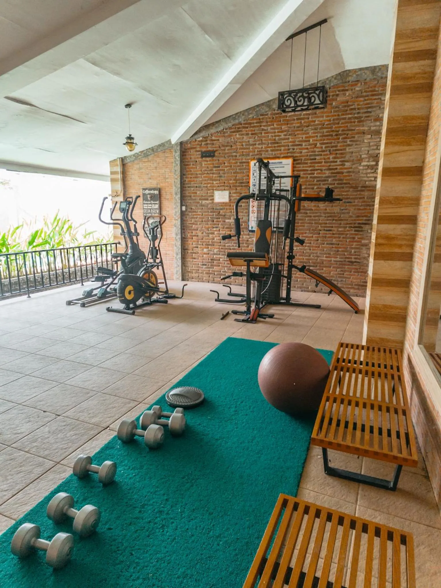 Fitness centre/facilities in Meotel Purwokerto