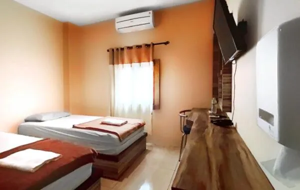 Bed in Hotel Syariah Larismanis