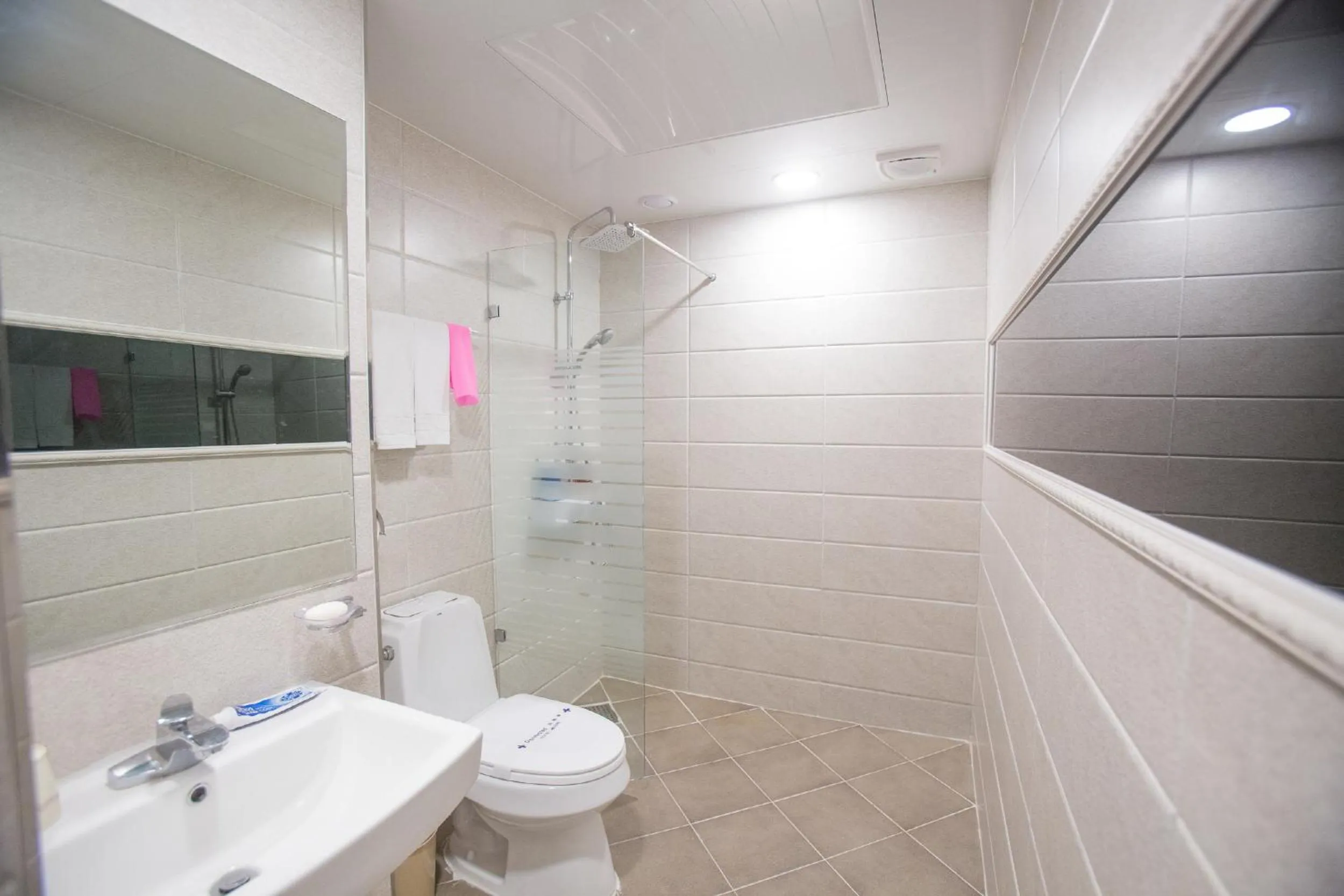 Bathroom in Major Hotel 2