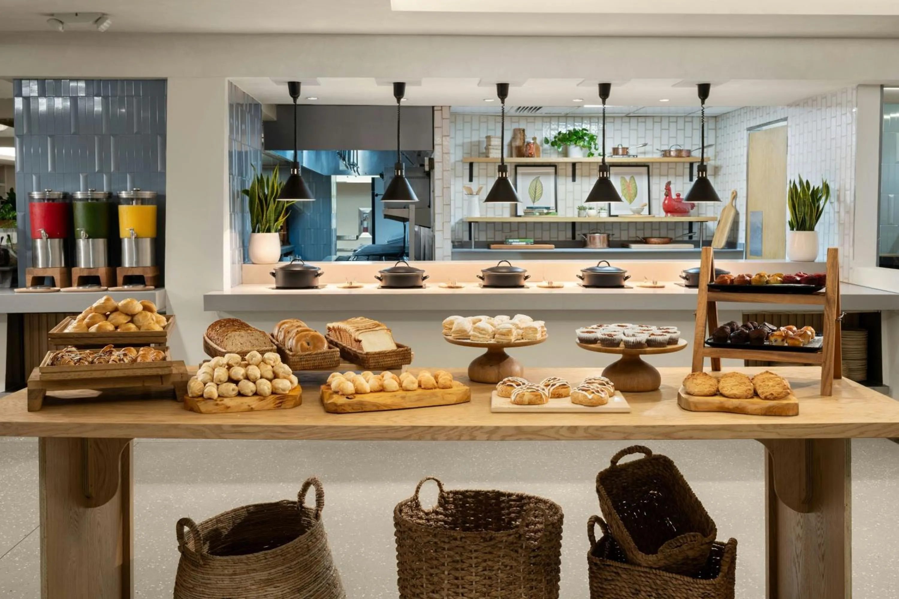 Breakfast in San Juan Marriott Resort and Stellaris Casino