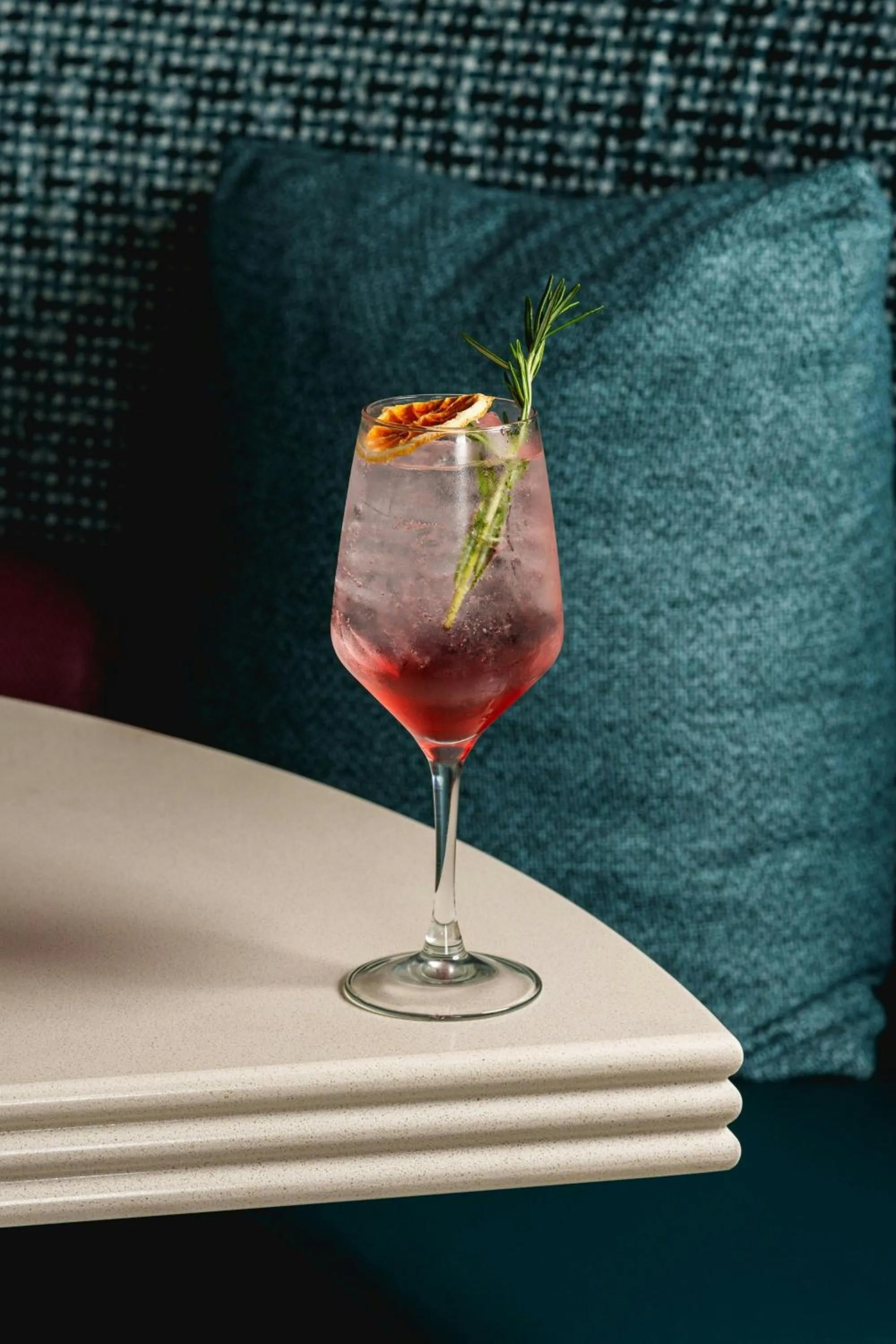 Lounge or bar in San Juan Marriott Resort and Stellaris Casino