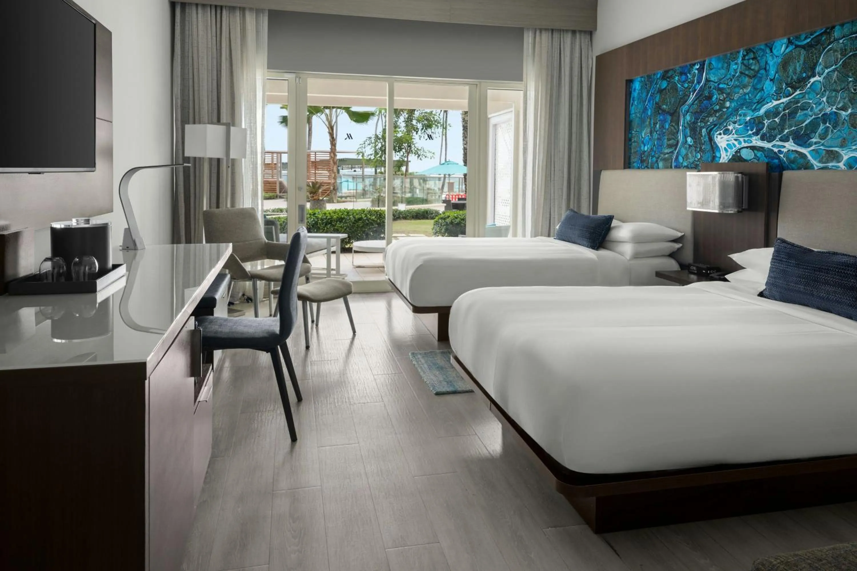 Photo of the whole room, Bed in San Juan Marriott Resort and Stellaris Casino