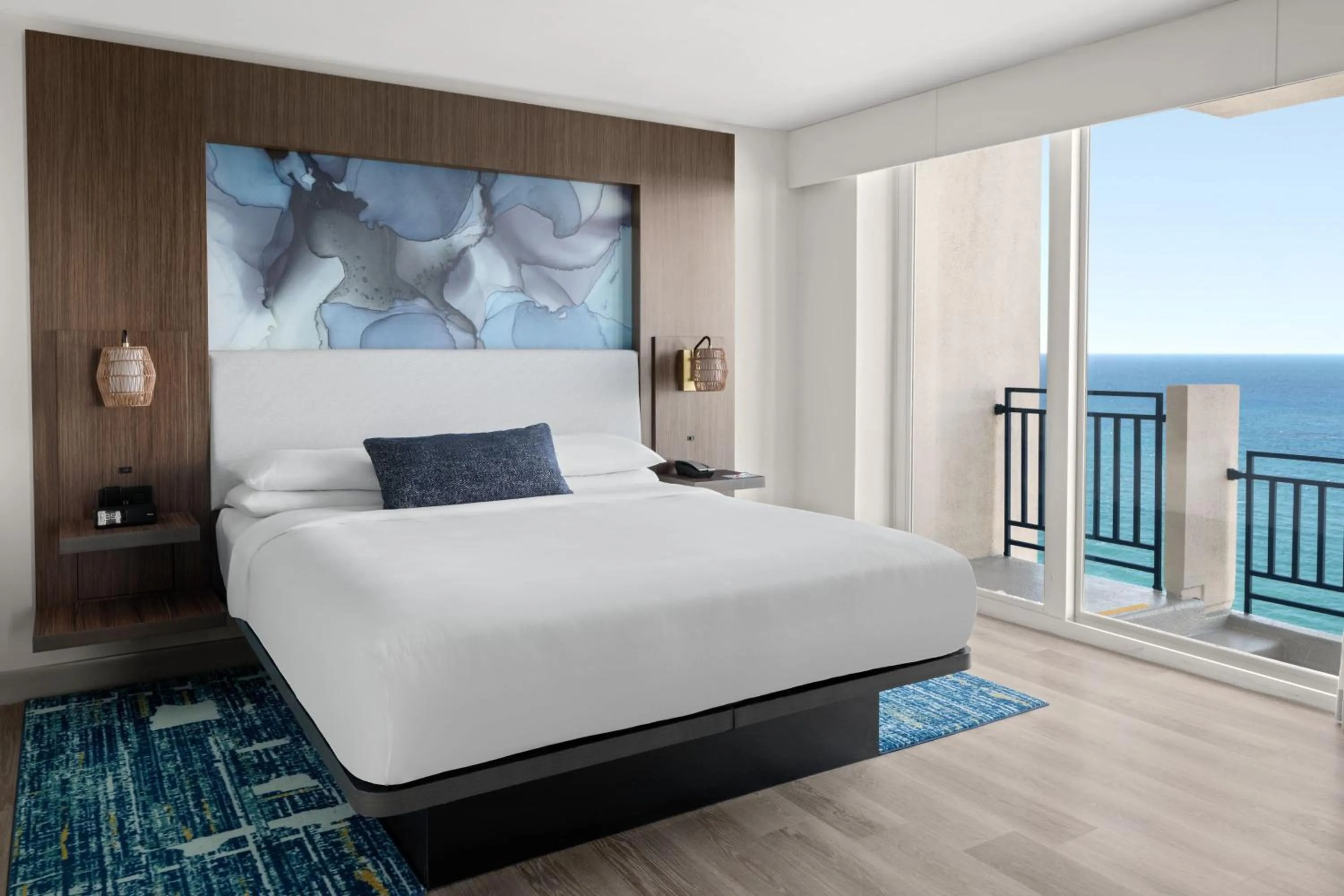 Bedroom, Bed in San Juan Marriott Resort and Stellaris Casino