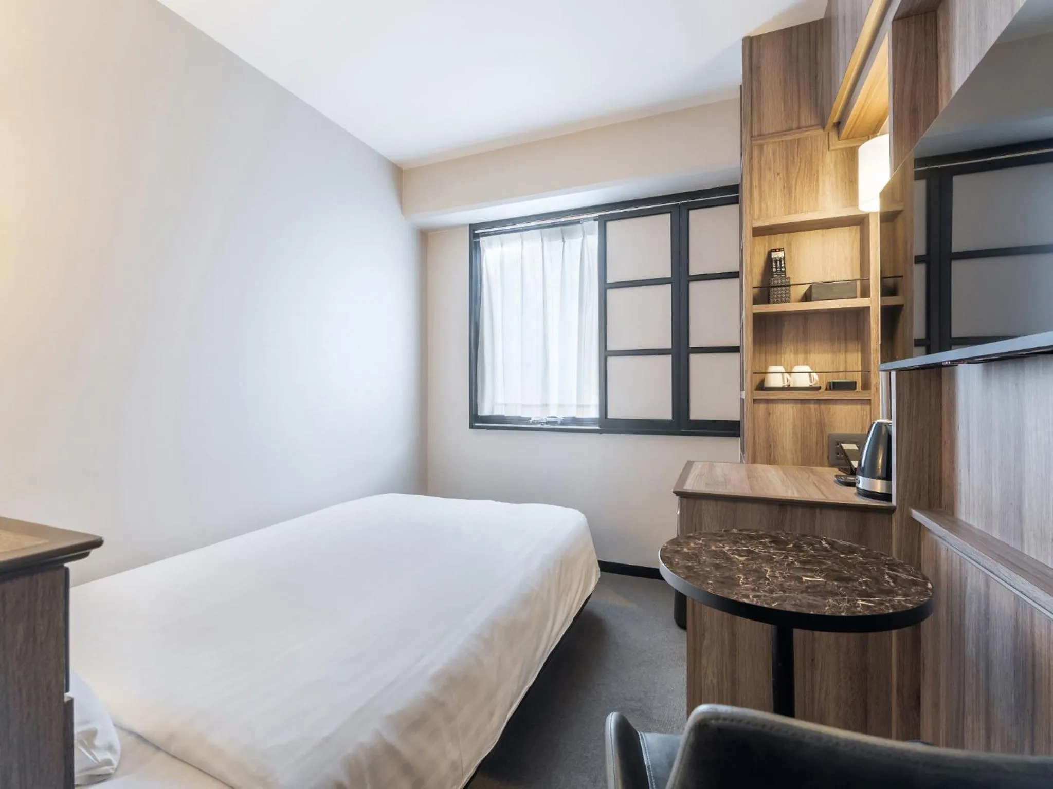 Photo of the whole room in Sunhotel Fukuyama