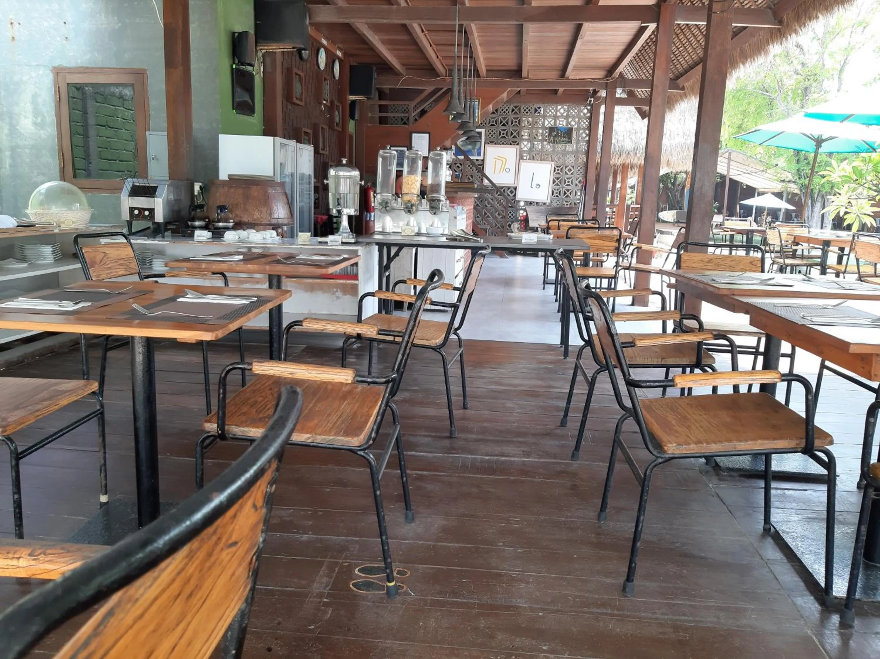 Restaurant/places to eat in Mola2 Resort Gili Air