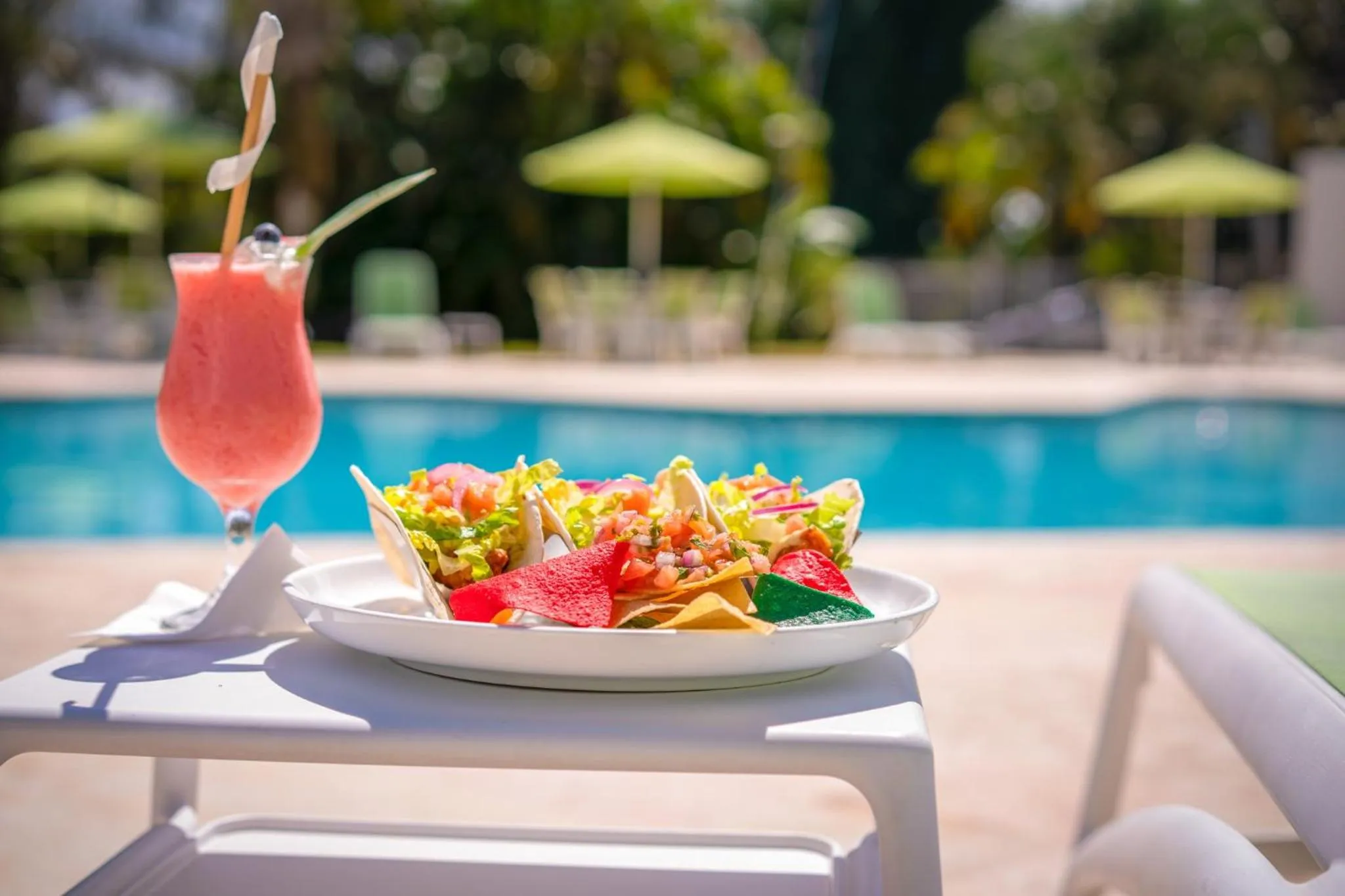 Swimming pool in Holiday Inn Mayaguez & Tropical Casino by IHG