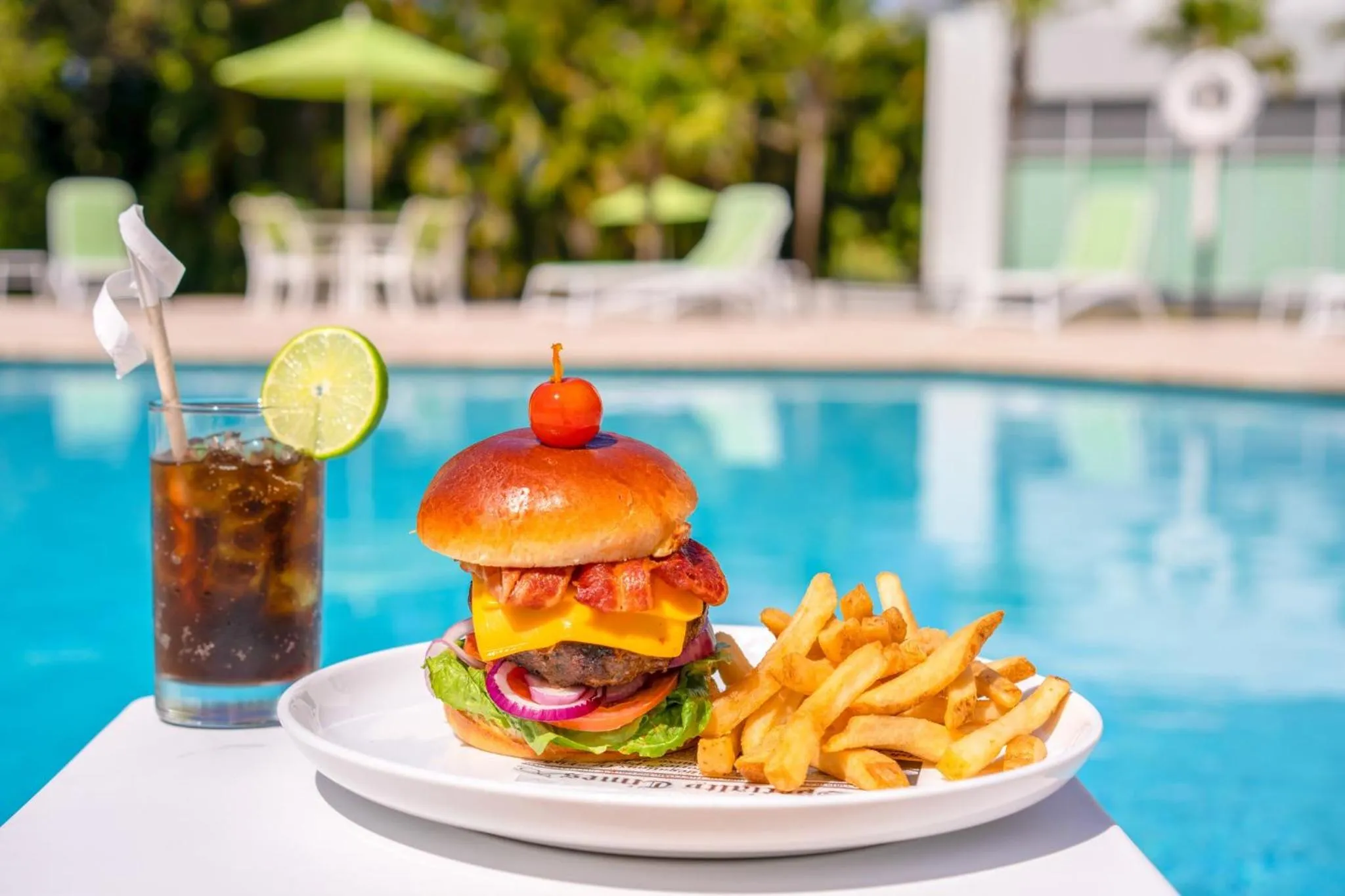 Swimming pool in Holiday Inn Mayaguez & Tropical Casino by IHG