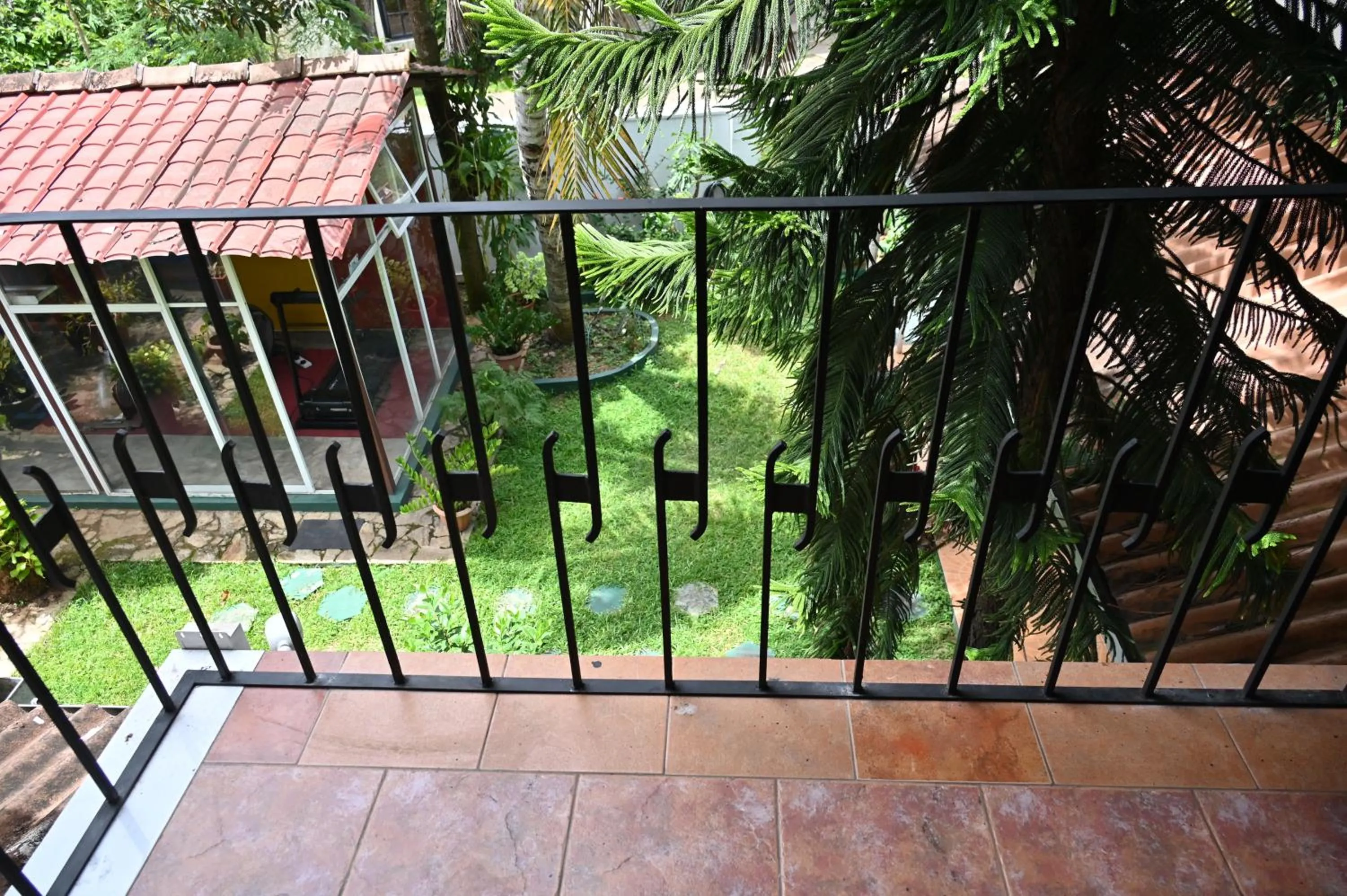 Garden view in Colombo Villa