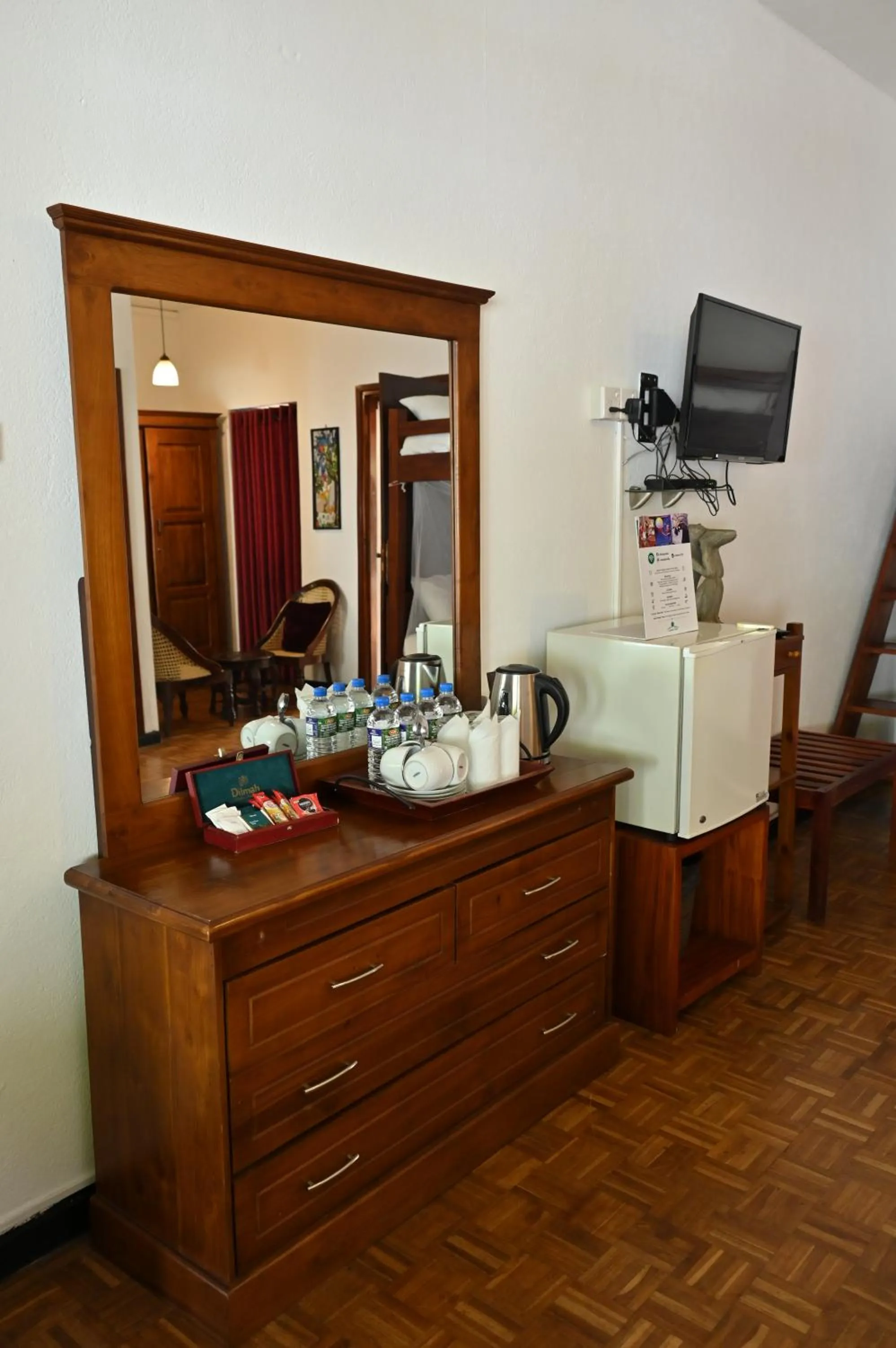 TV and multimedia in Colombo Villa