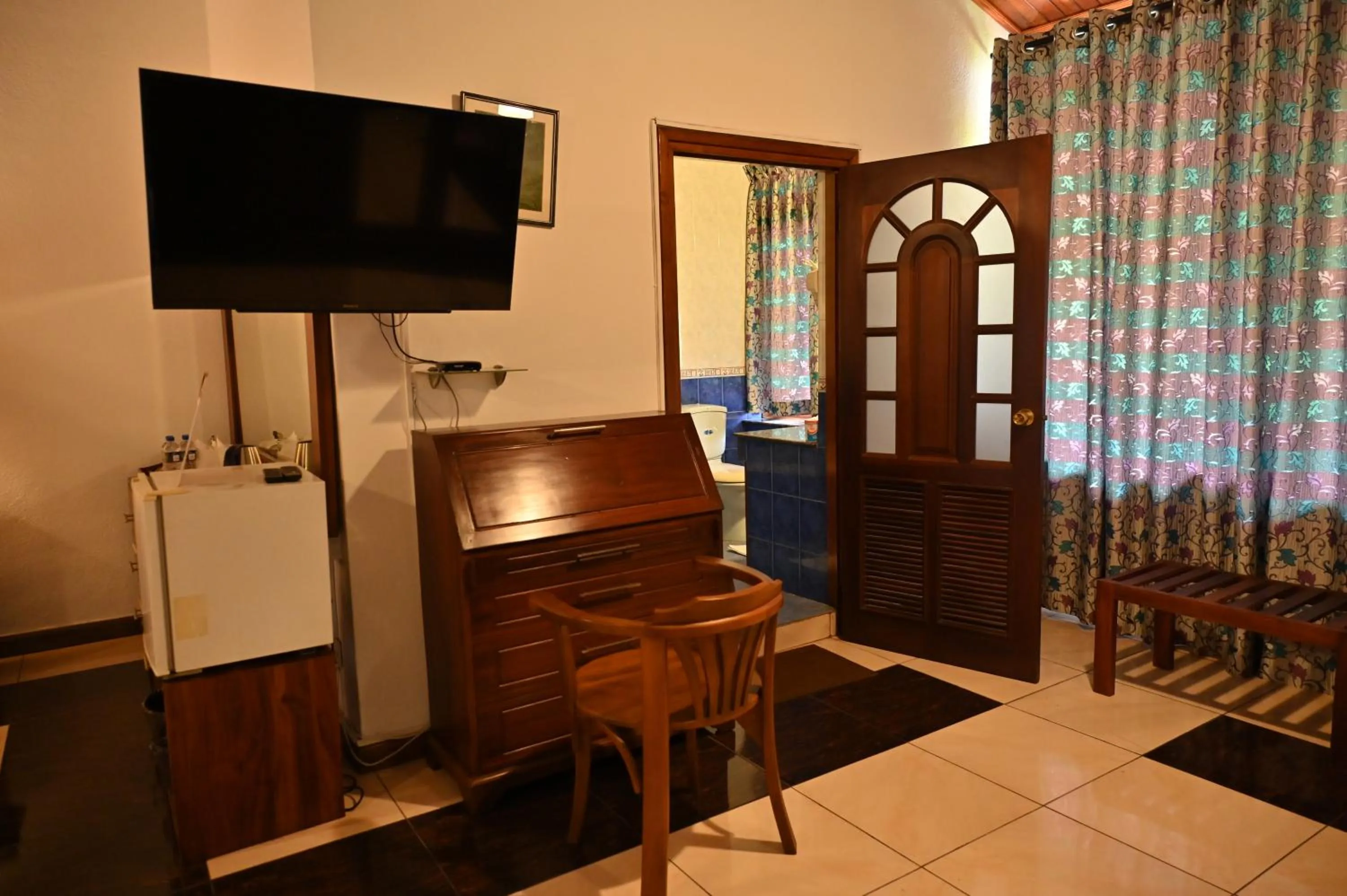 TV and multimedia in Colombo Villa