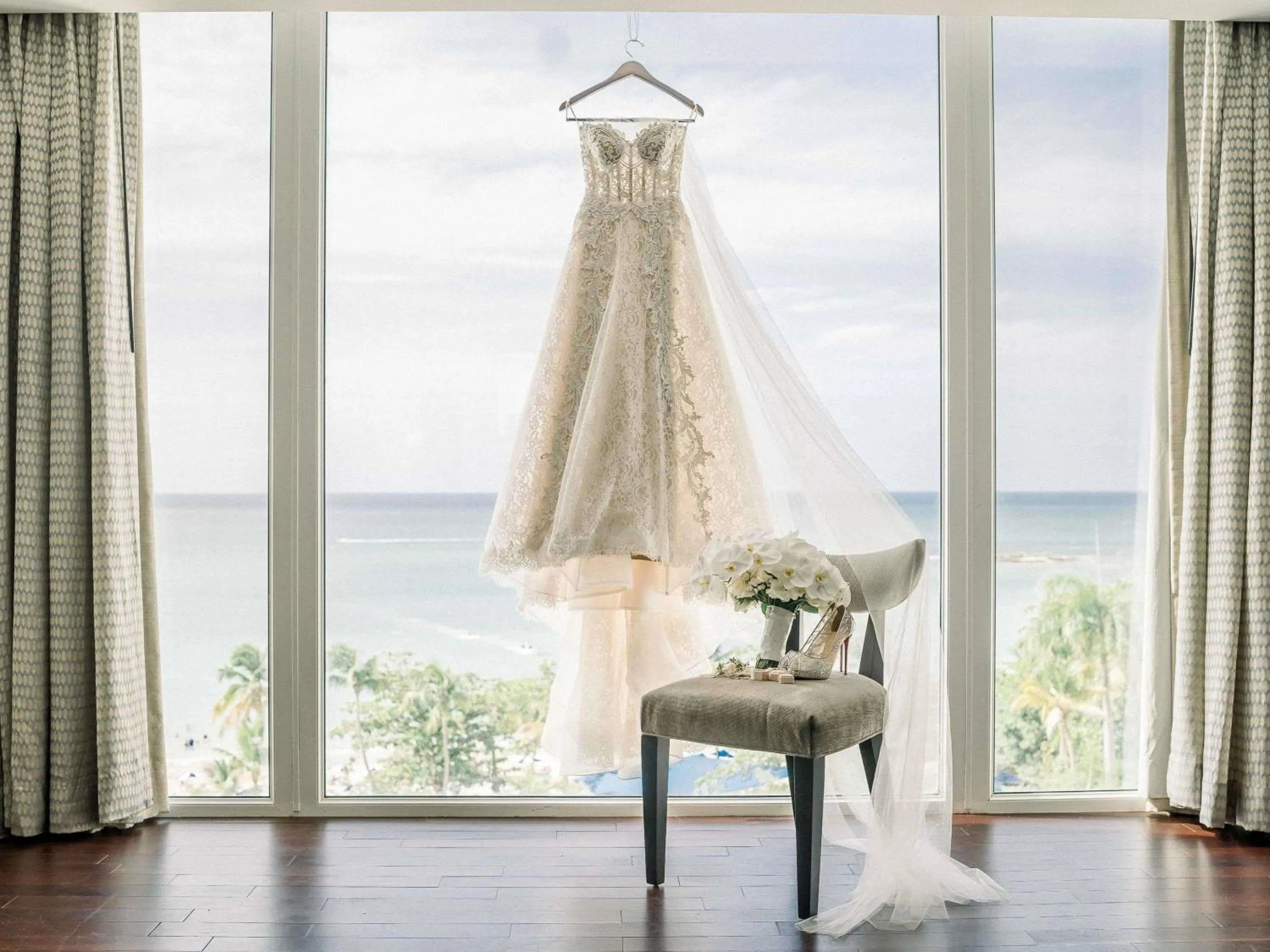 wedding in Fairmont El San Juan Hotel