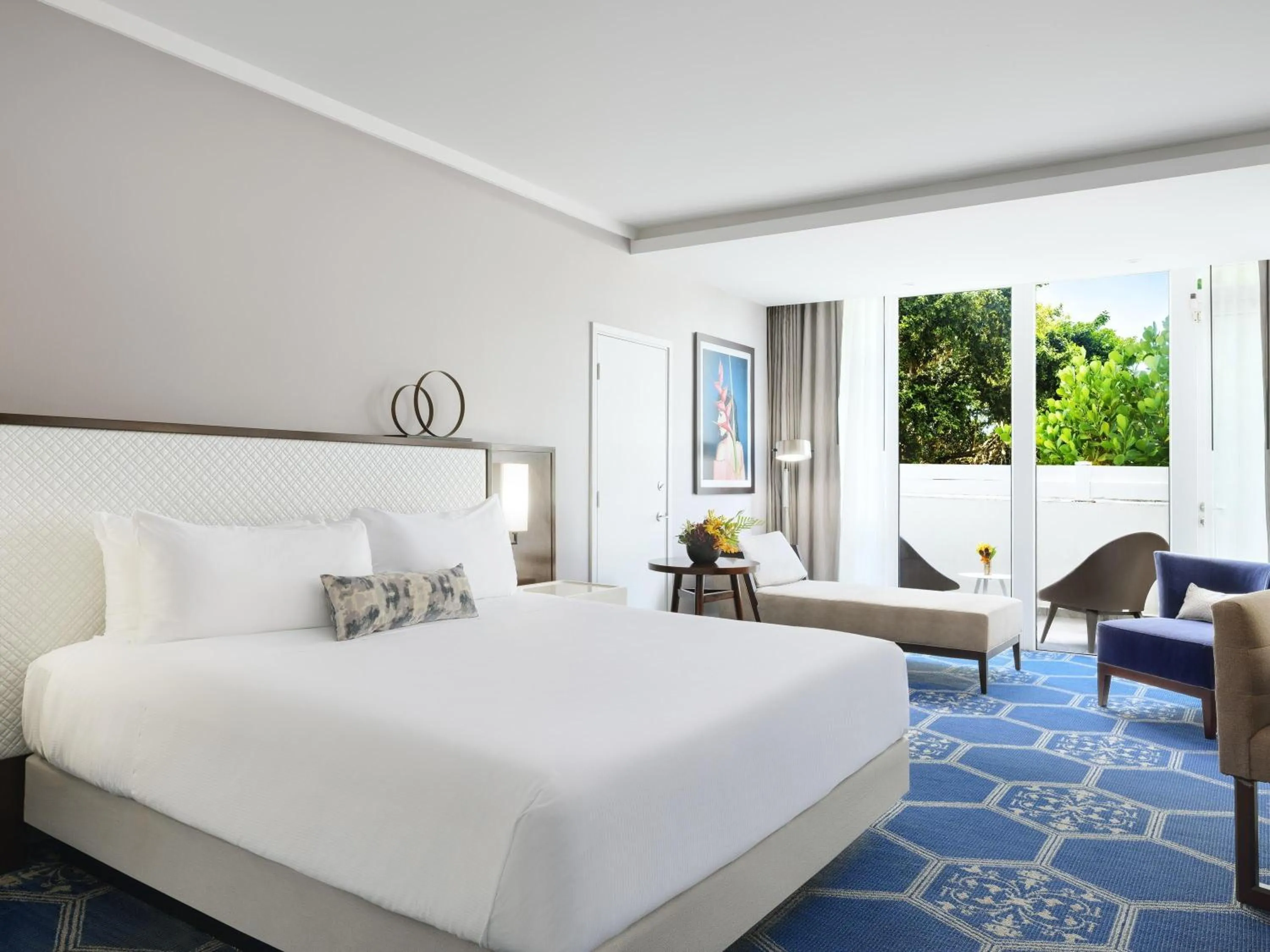 Bedroom, Bed in Fairmont El San Juan Hotel