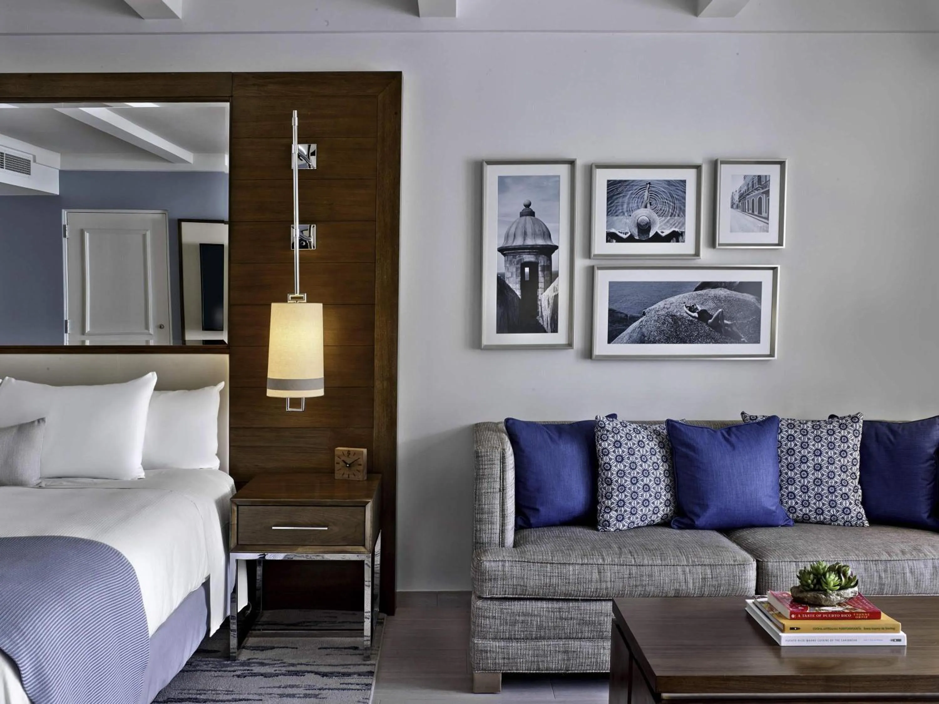 Bedroom, Bed in Fairmont El San Juan Hotel